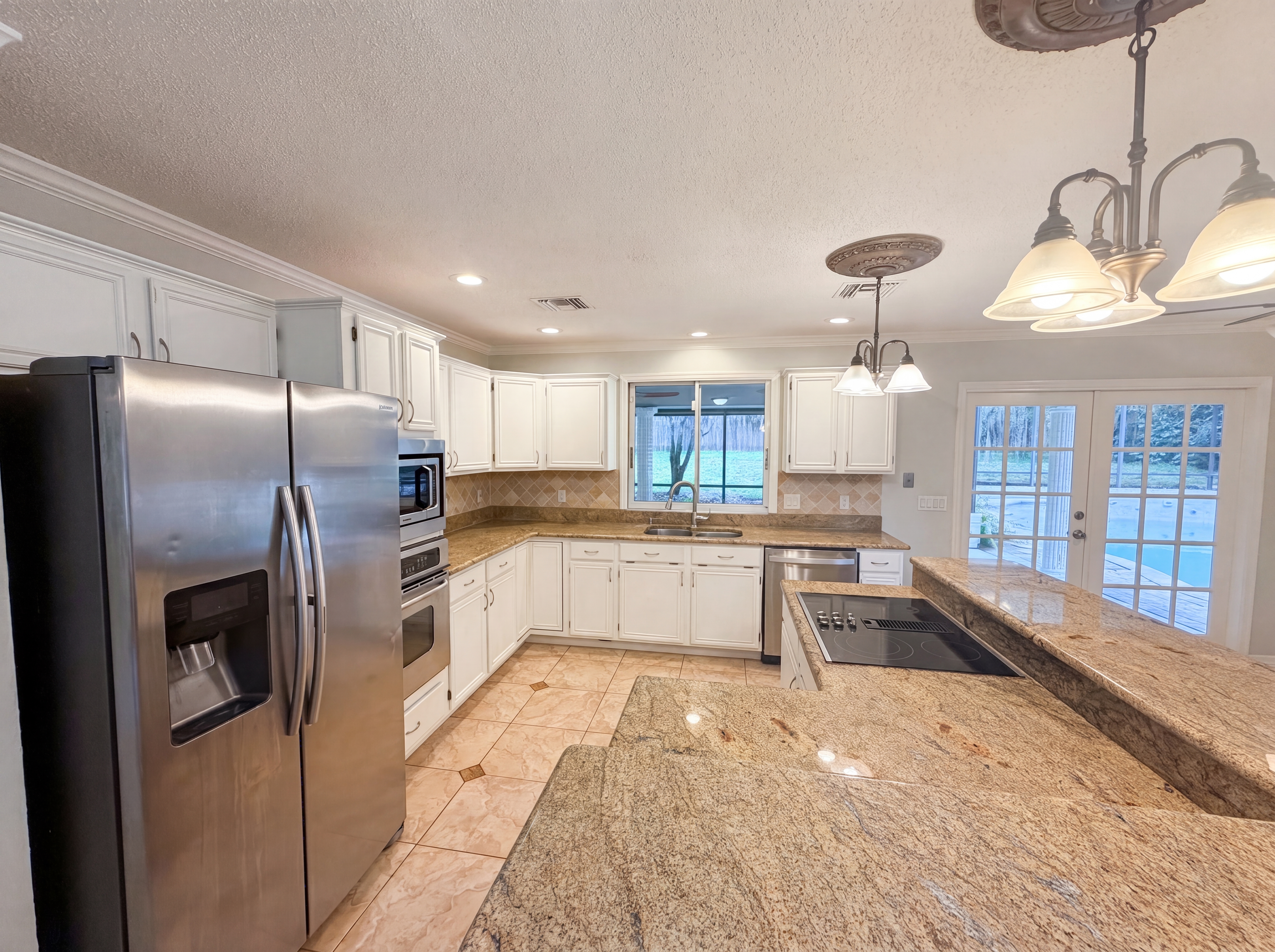 Photo 11 of 30 of 300 Sprucewood Rd, Lake Mary, FL