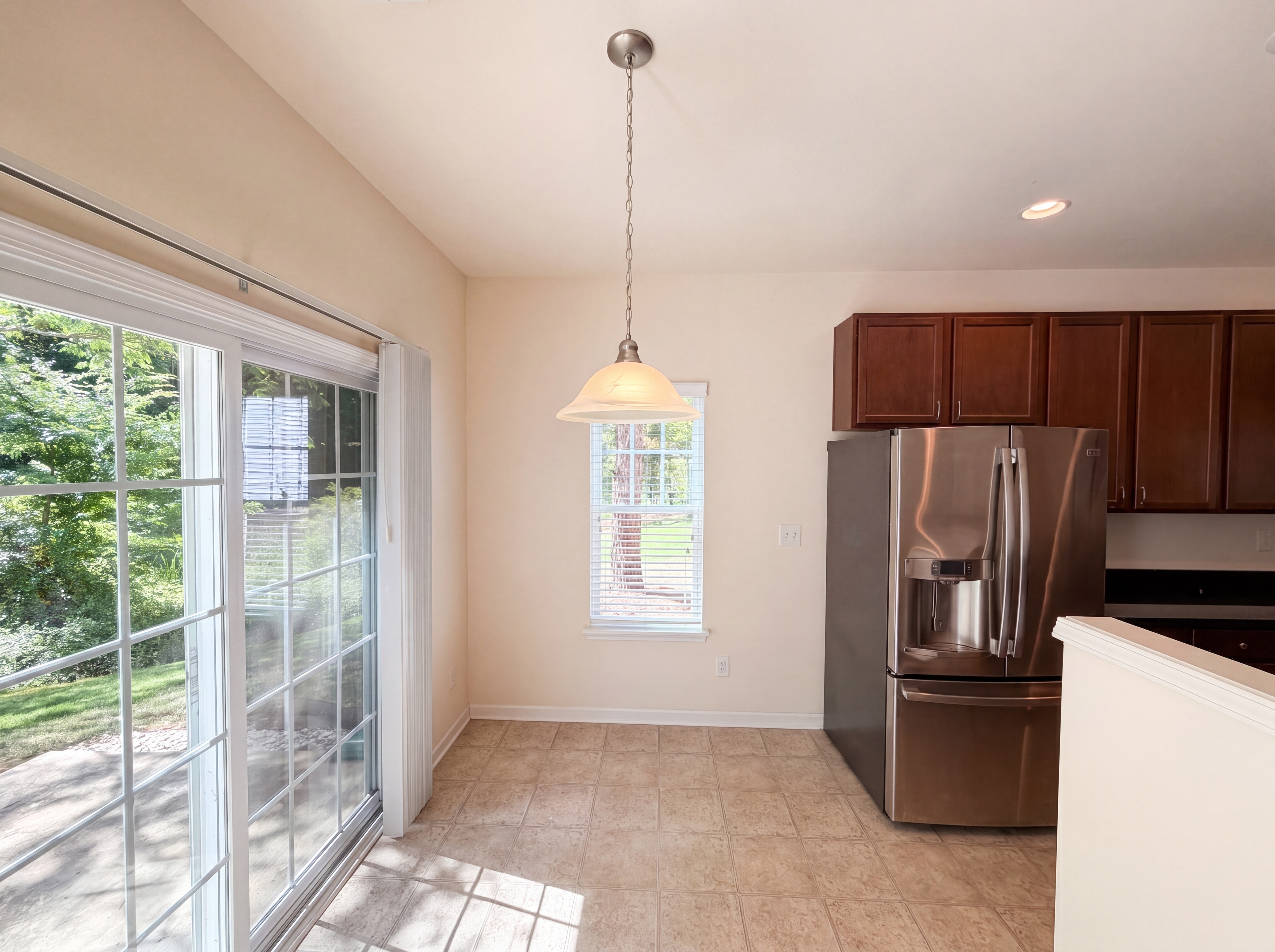 Photo 7 of 19 of 13809 Singleleaf Ln, Charlotte, NC