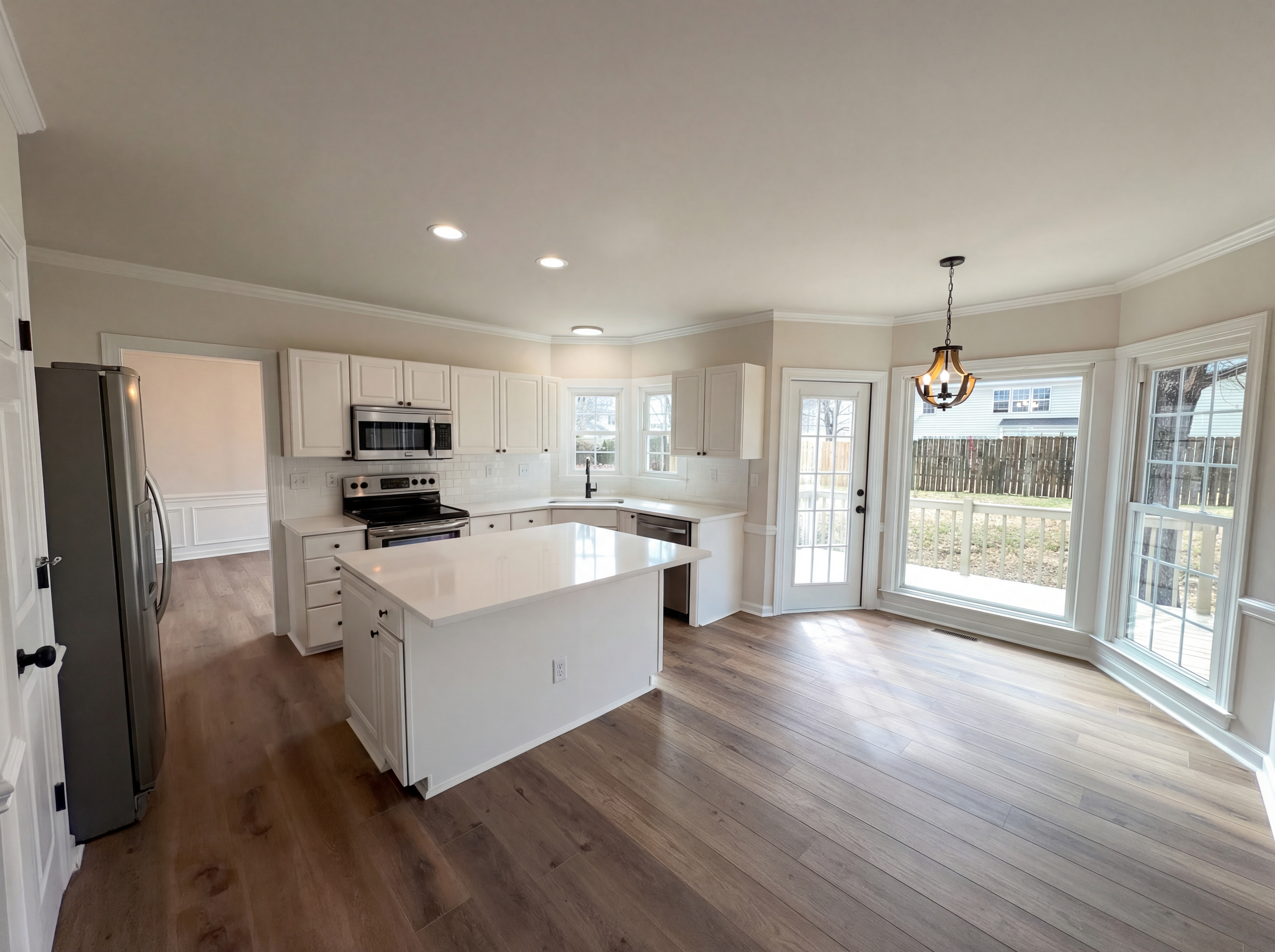 Photo 6 of 21 of 8141 Long Nook Ln, Charlotte, NC