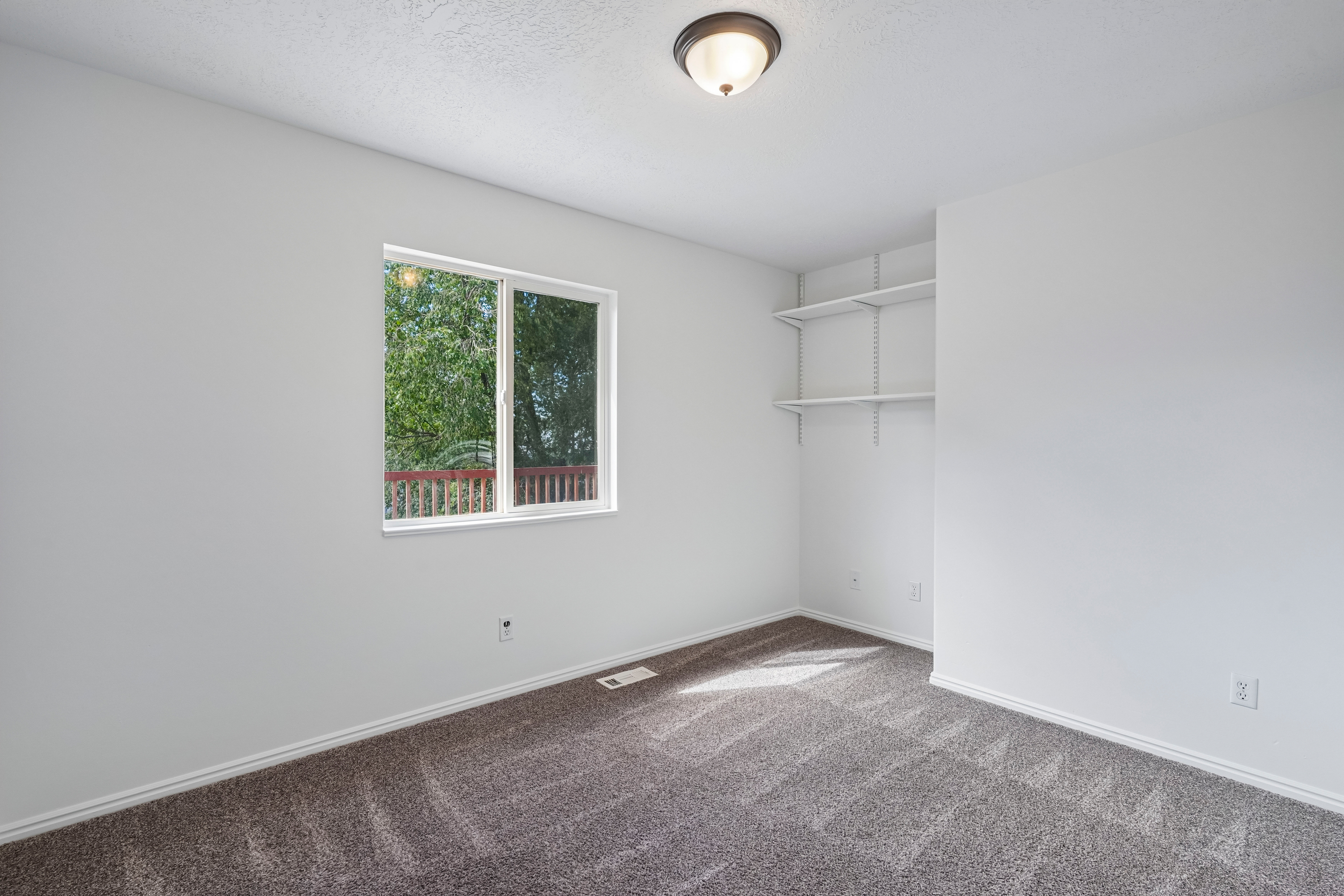 Photo 16 of 43 of 1204 E 3225 N, Layton, UT