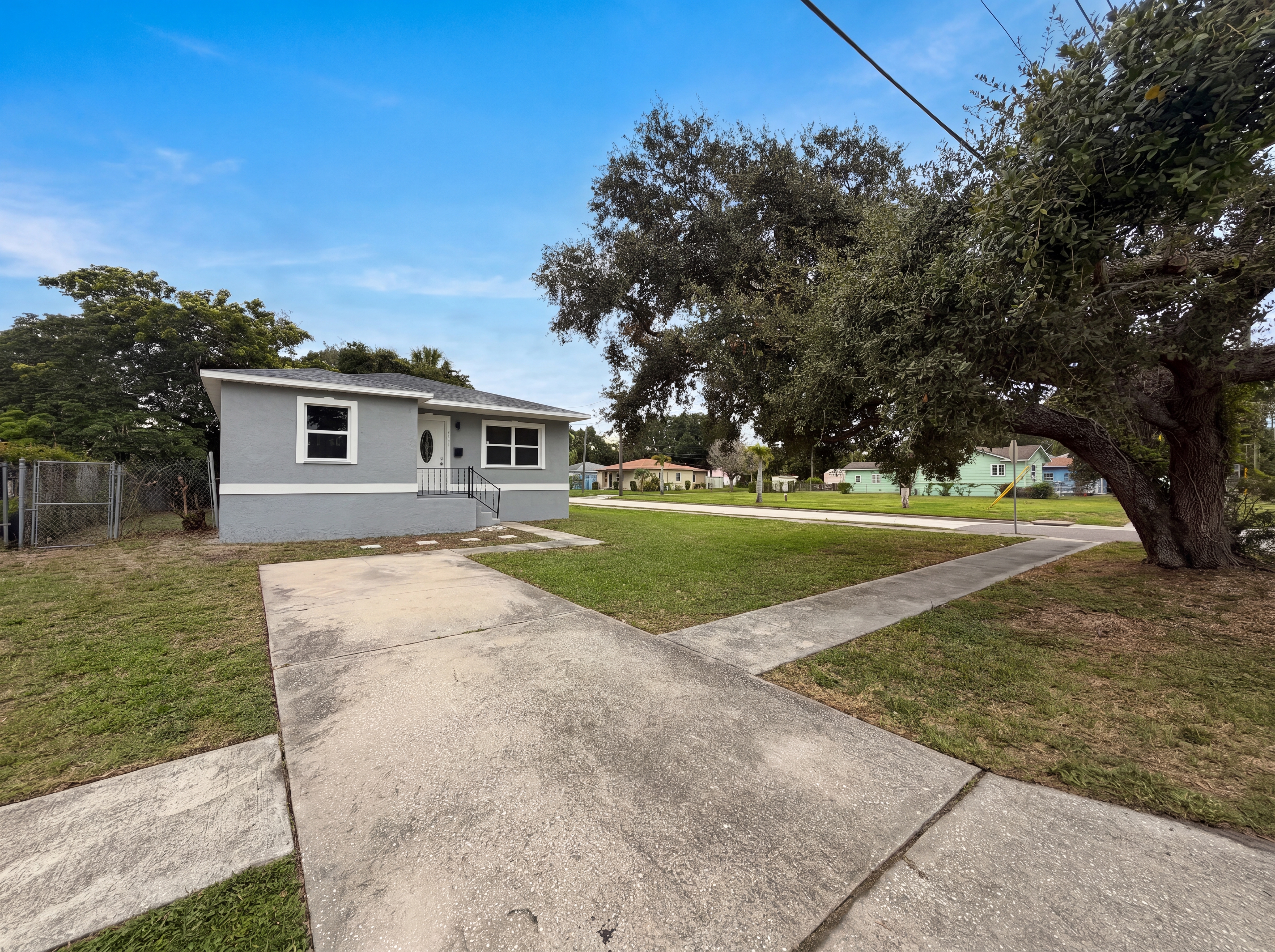 Photo 22 of 25 of 845 40th Ave S, Saint Petersburg, FL