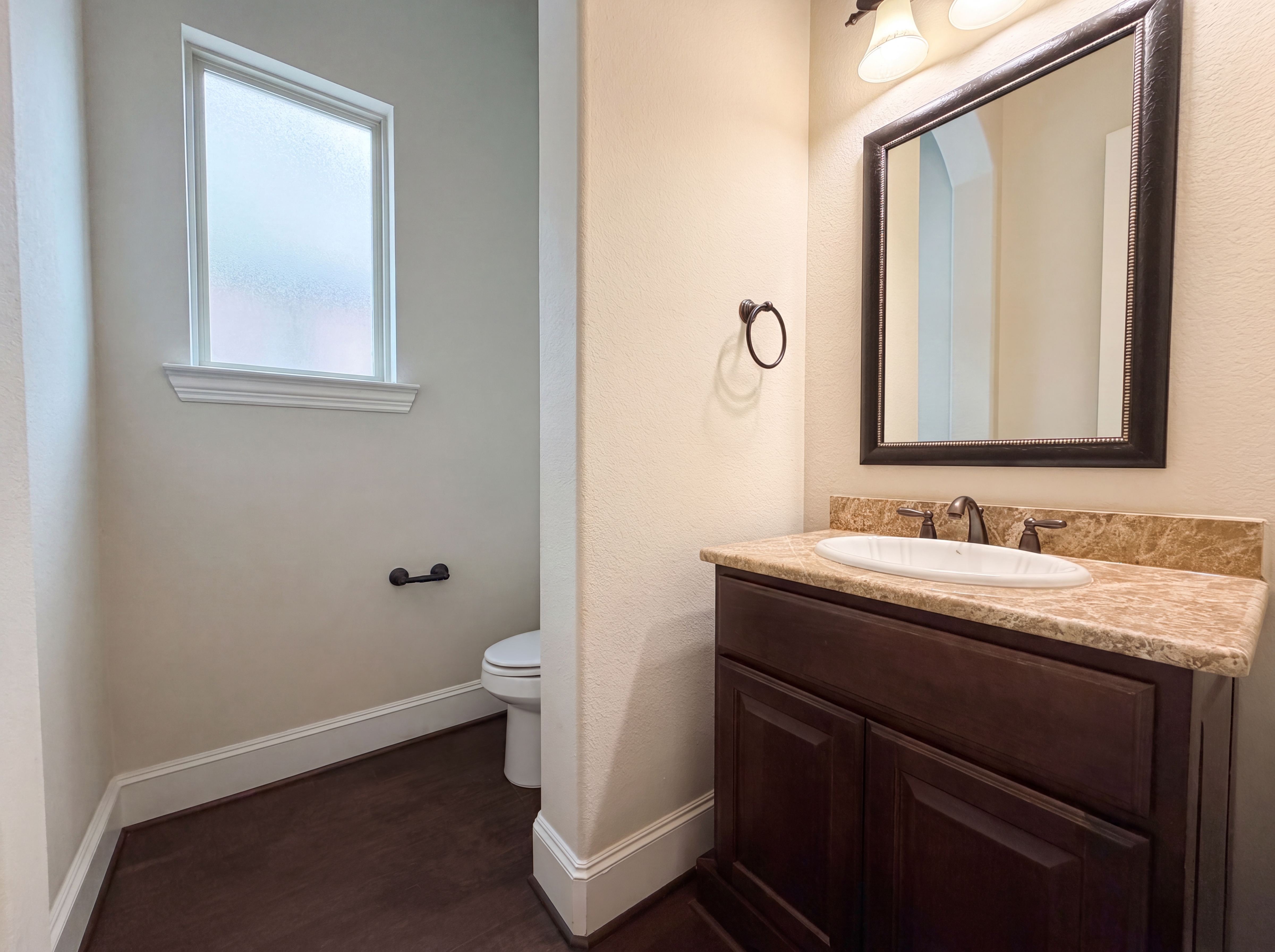 Photo 23 of 29 of 27911 Warren Park Dr, Katy, TX