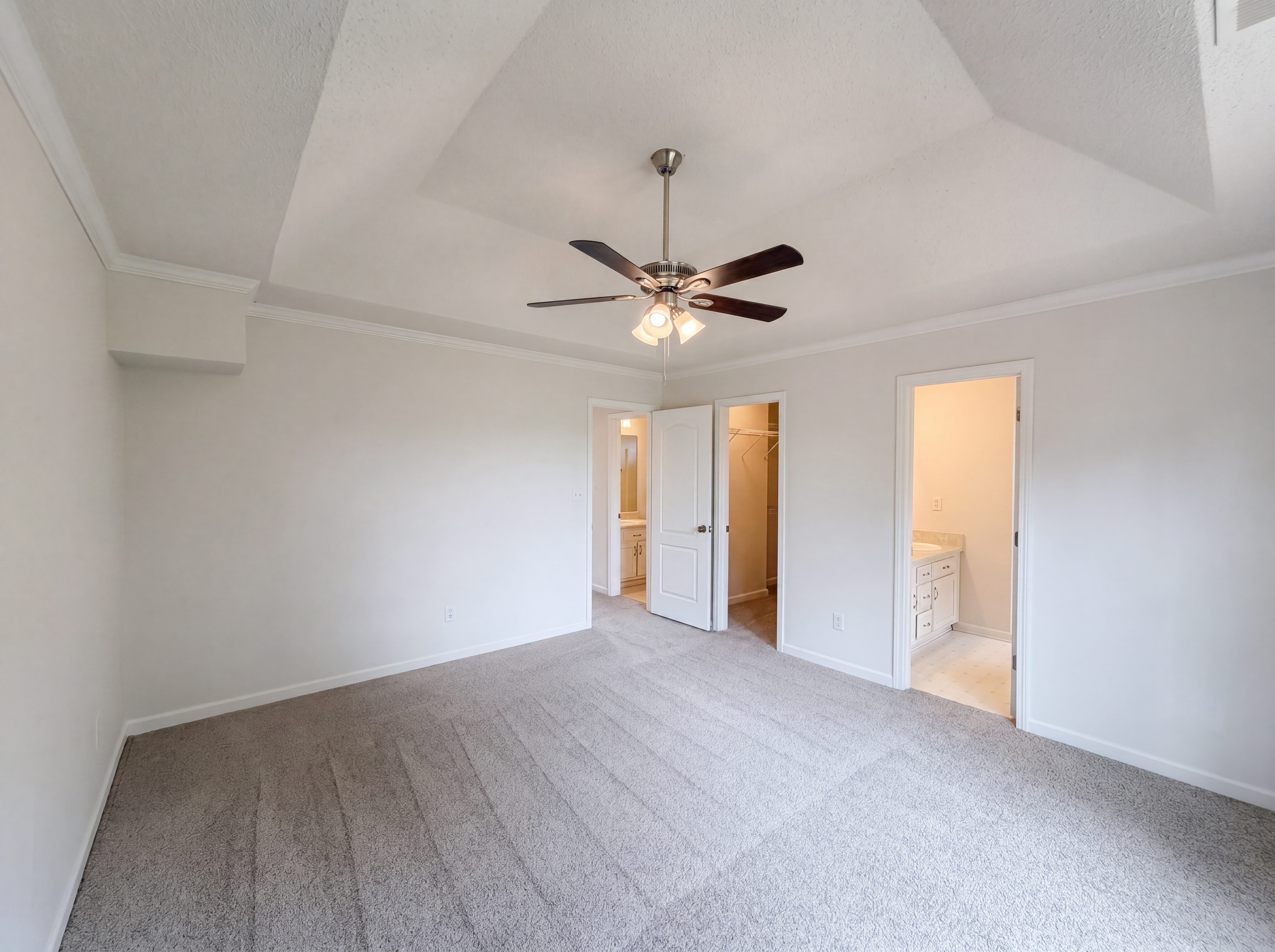 Photo 4 of 28 of 4484 Northridge Trl, Ellenwood, GA