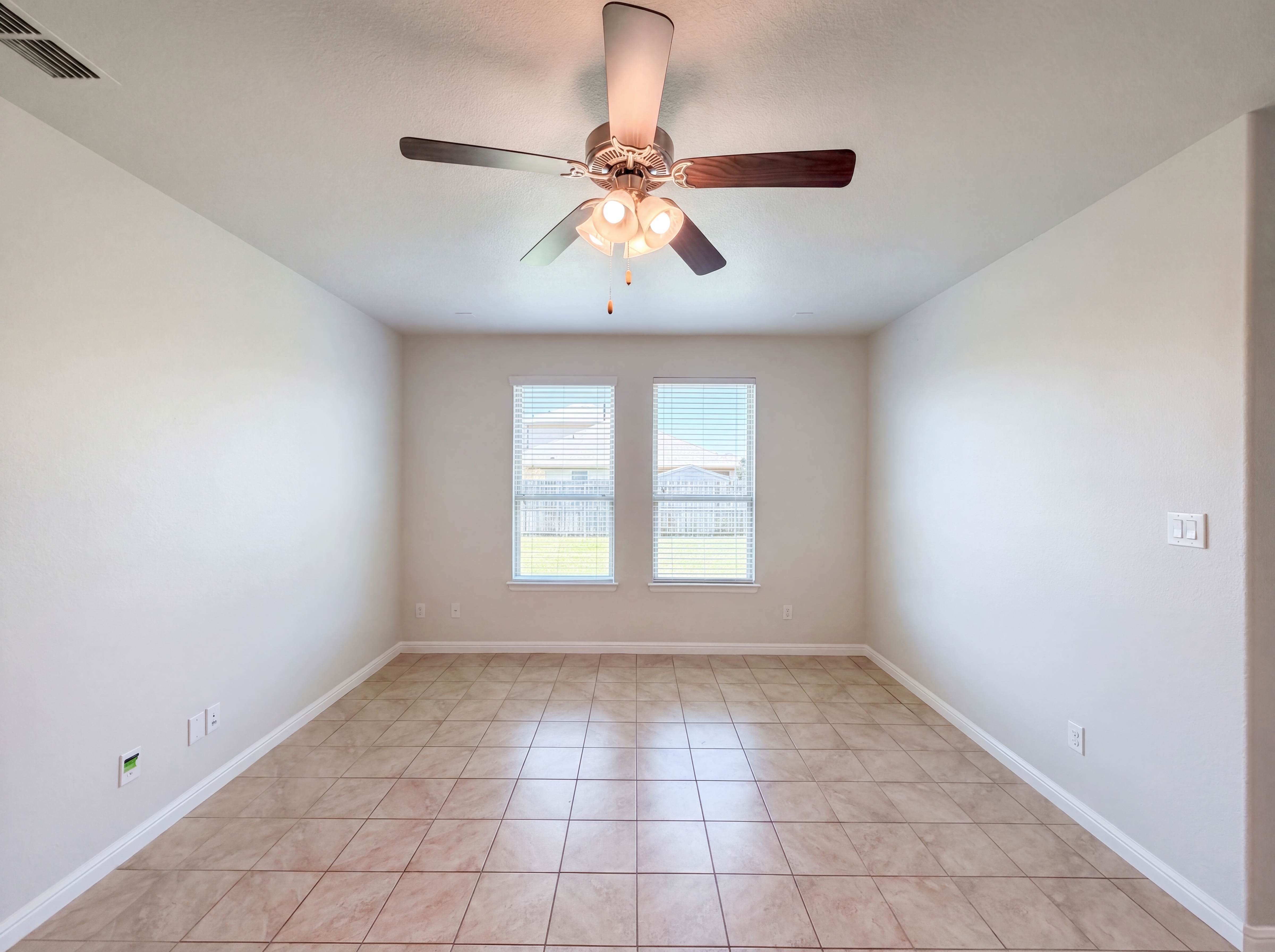 Photo 8 of 21 of 4312 Chicory Ct, Denton, TX