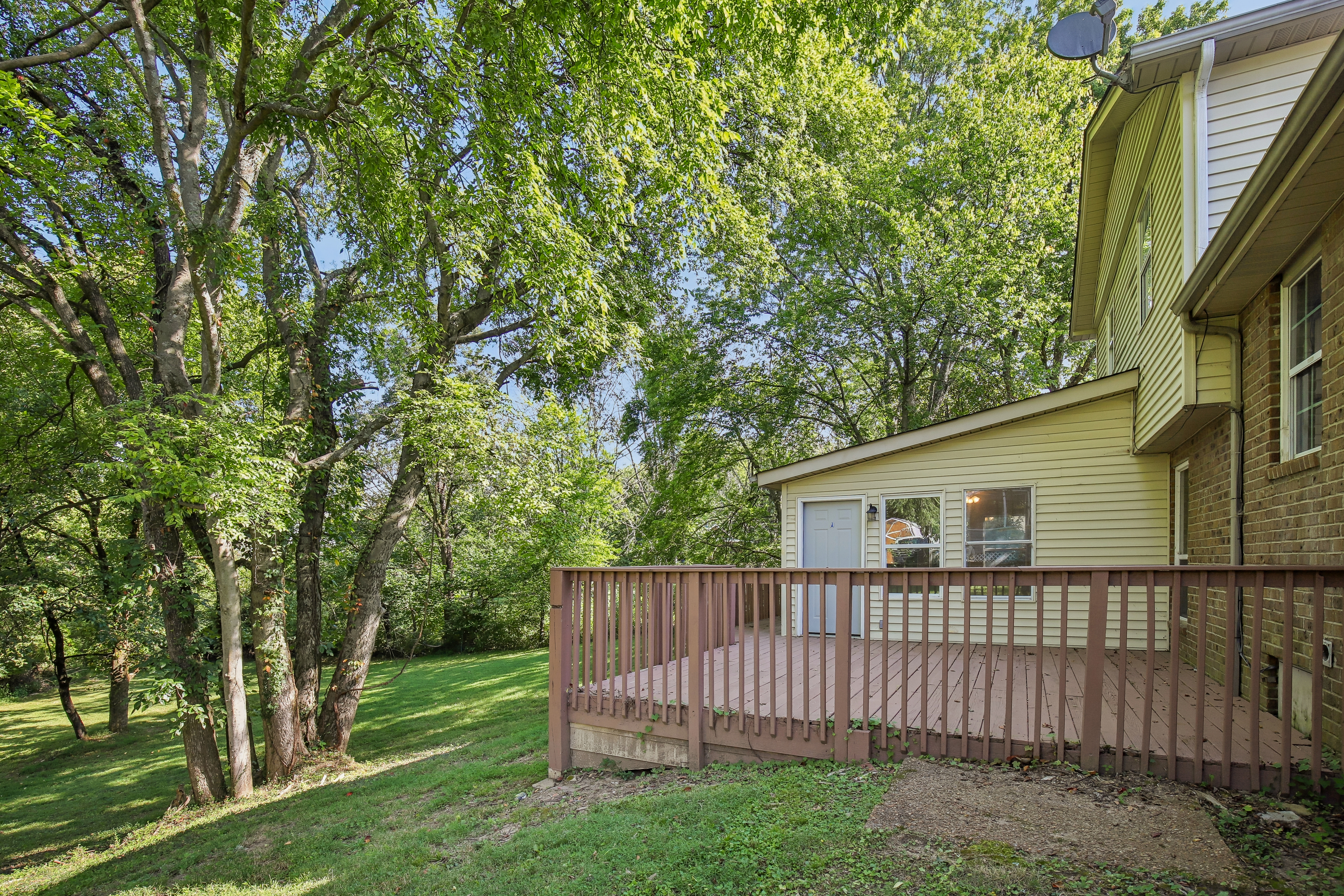 Photo 76 of 79 of 5148 Roxborough Dr, Hermitage, TN
