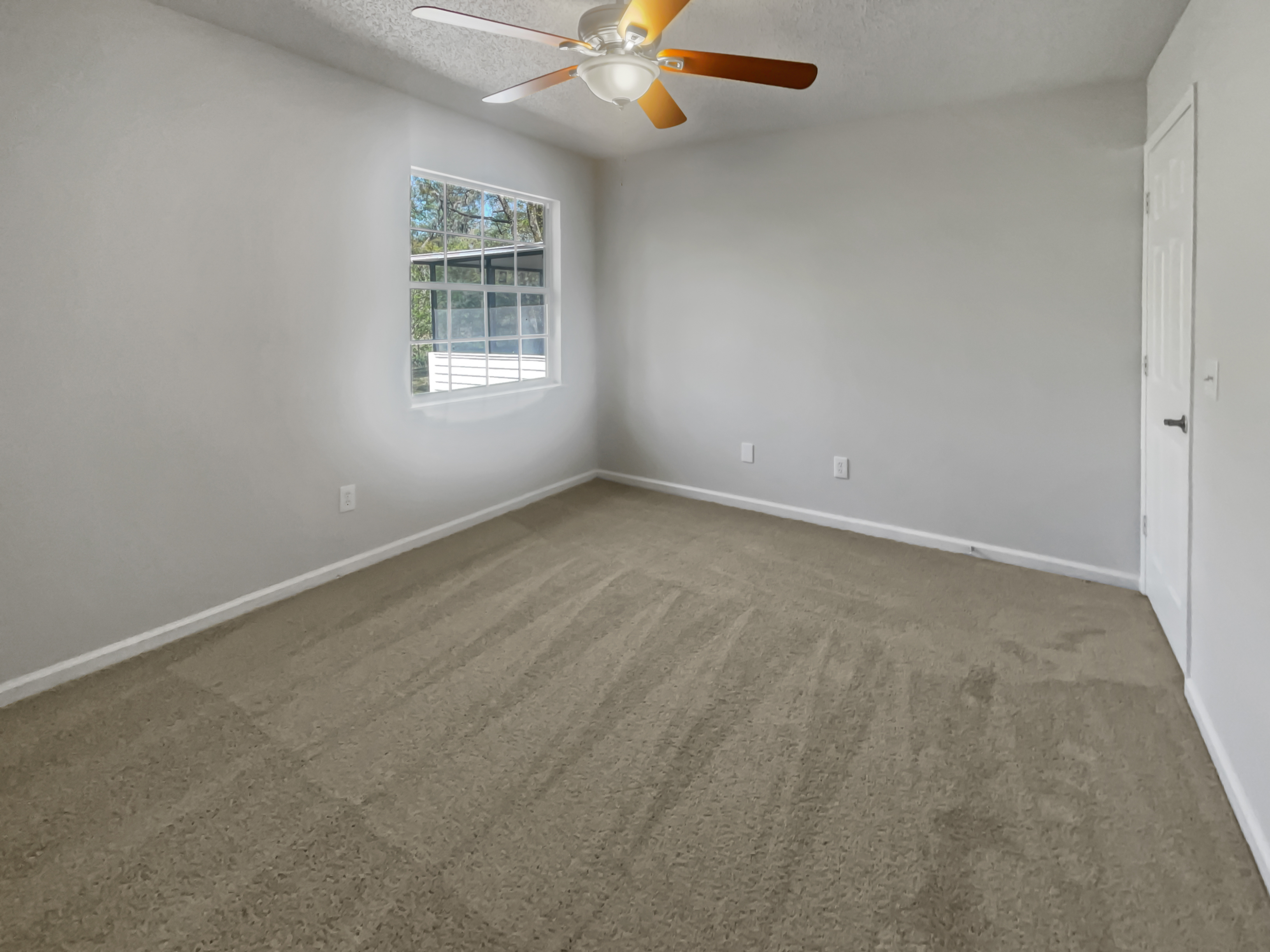 Photo 20 of 22 of 5933 Copper Lake Dr, Jacksonville, FL