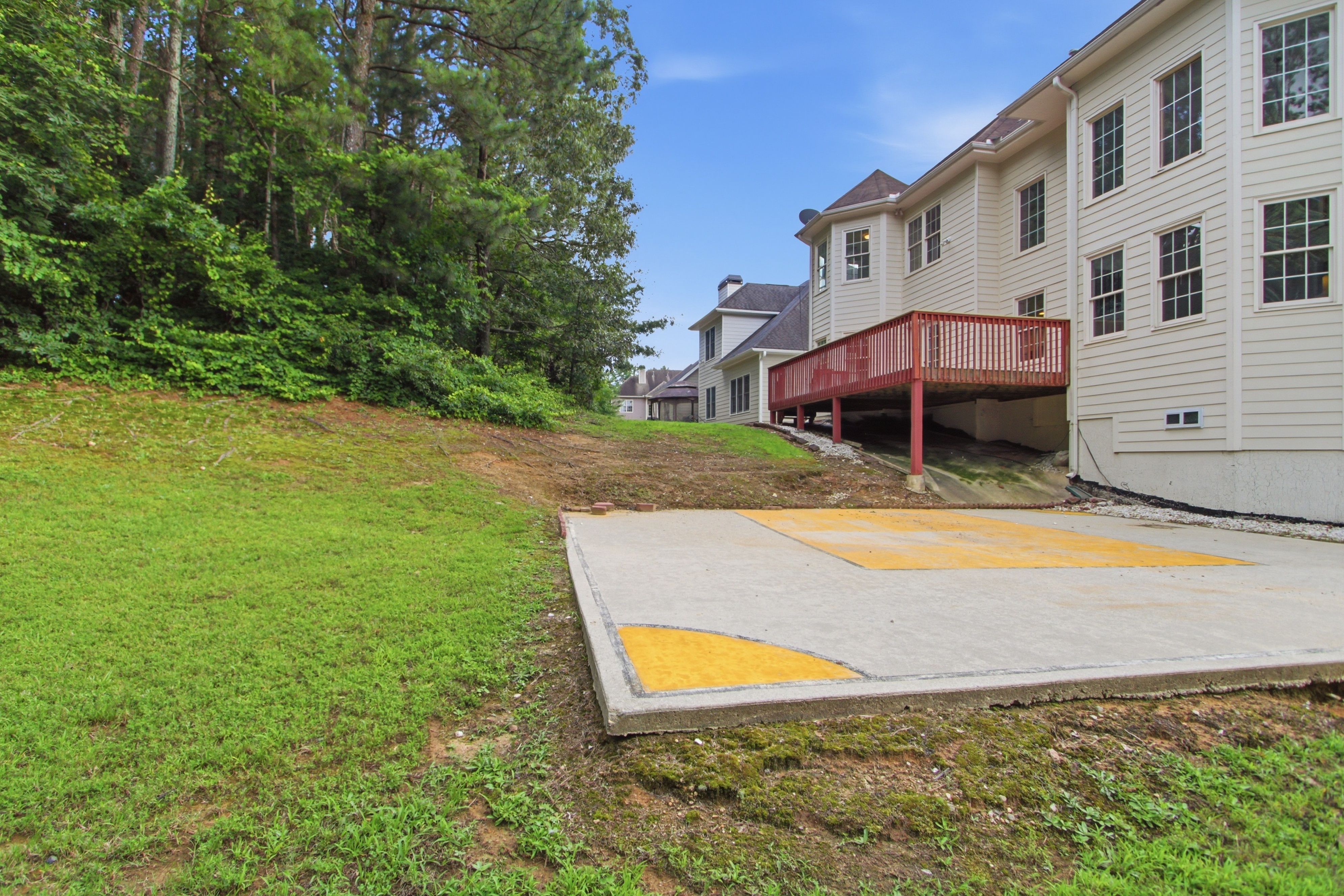 Photo 57 of 61 of 1028 River Forest Pt, Lawrenceville, GA