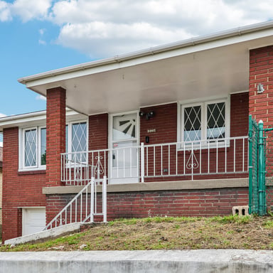 Property photo 1 of 3207 Garbett St