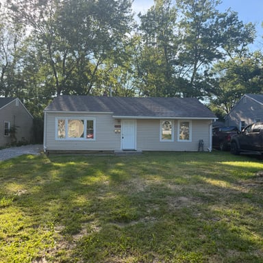 Property photo 1 of 2785 Linview Ave