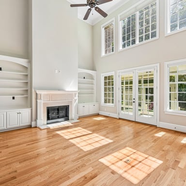 Property photo 3 of 181 Attleboro Pl
