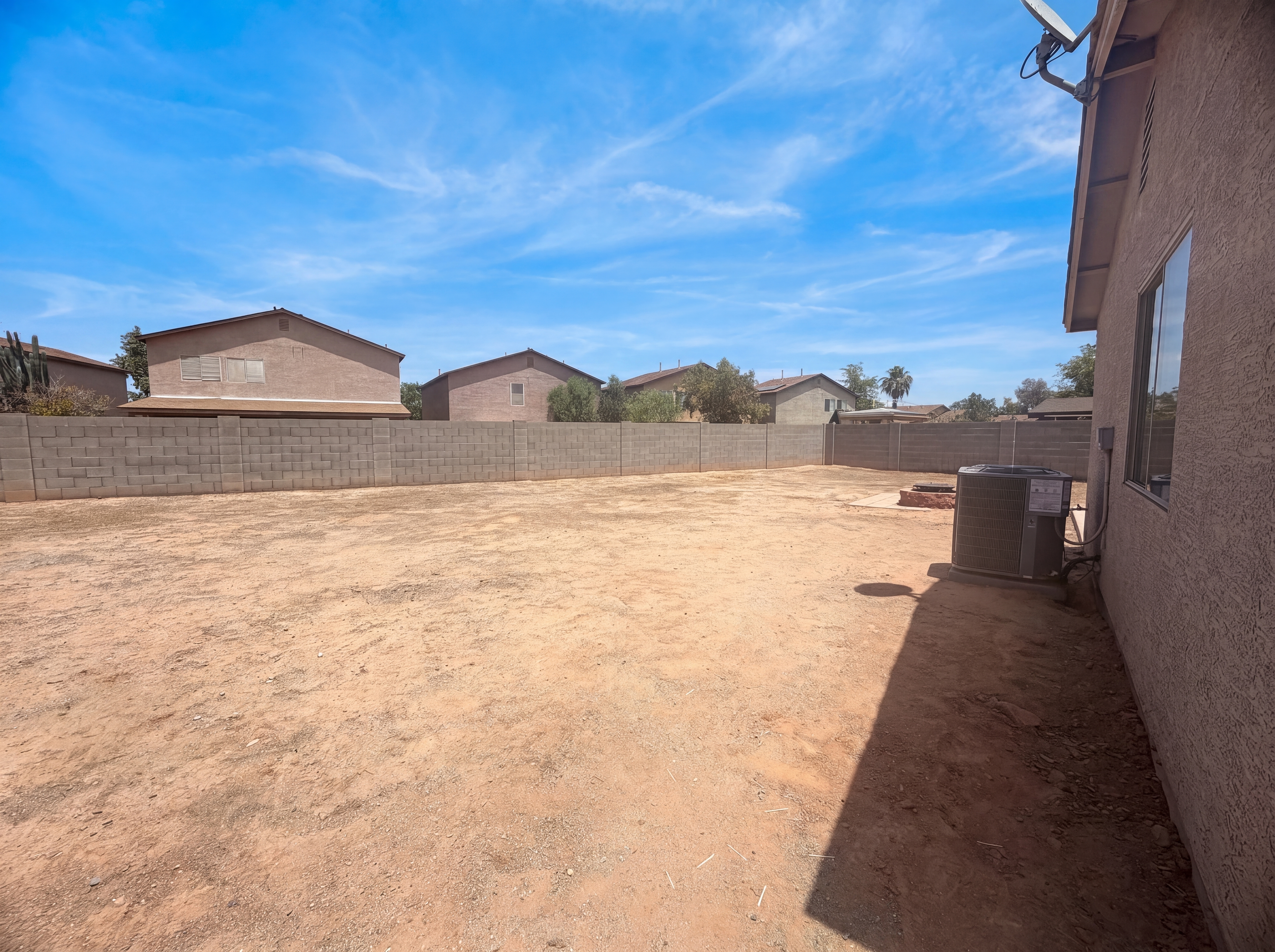 Photo 15 of 17 of 902 E Desert Moon Trl, San Tan Valley, AZ