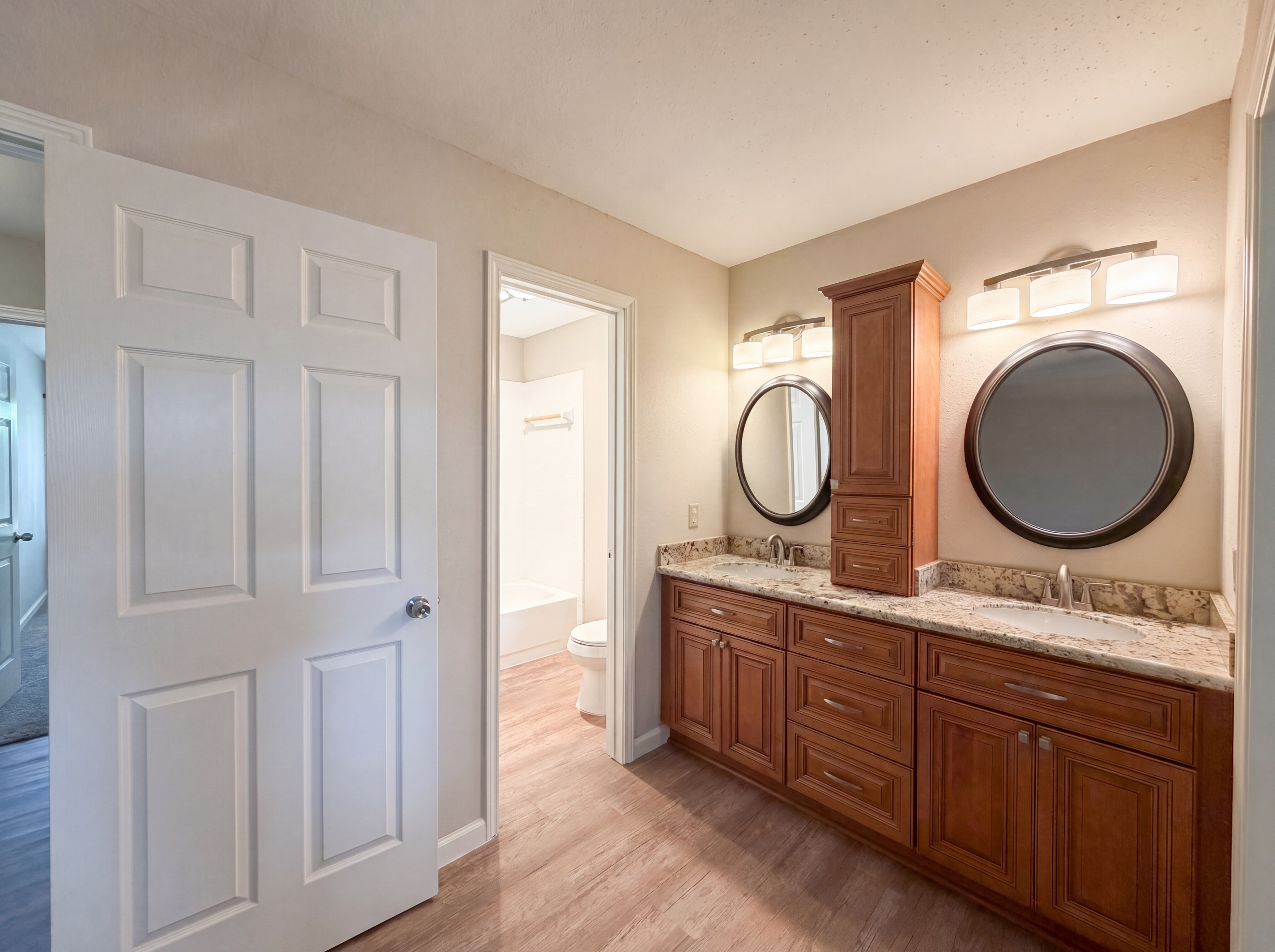 Photo 11 of 18 of 22031 Birch Valley Dr, Katy, TX
