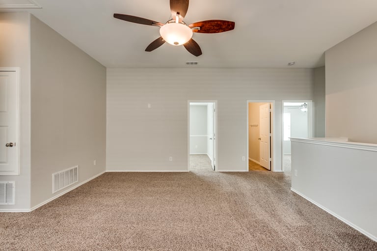 Photo 20 of 38 - 3625 Camino Real Trl, Denton, TX 76208