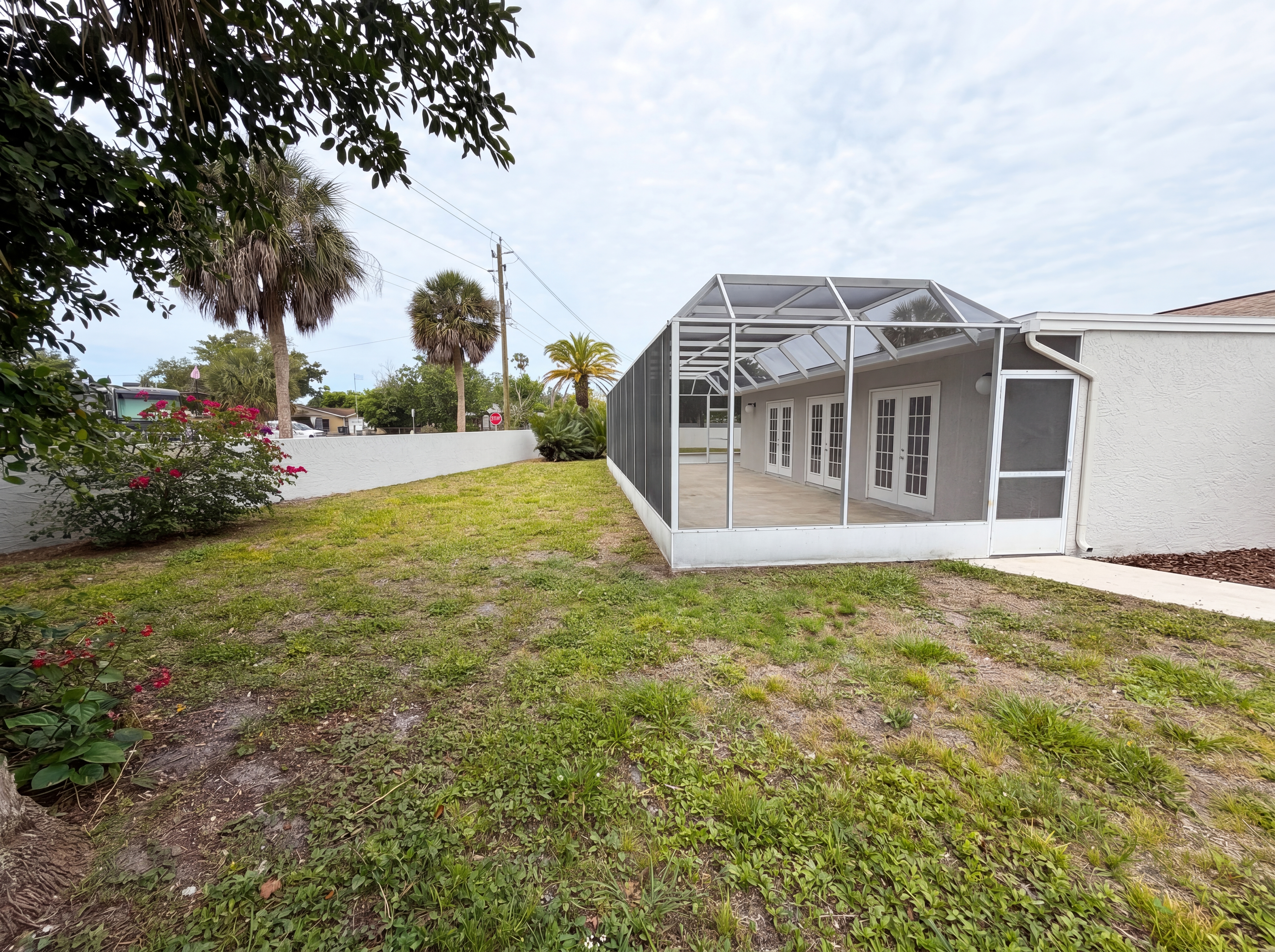 Photo 35 of 39 of 1301 Lucaya Ave, Venice, FL