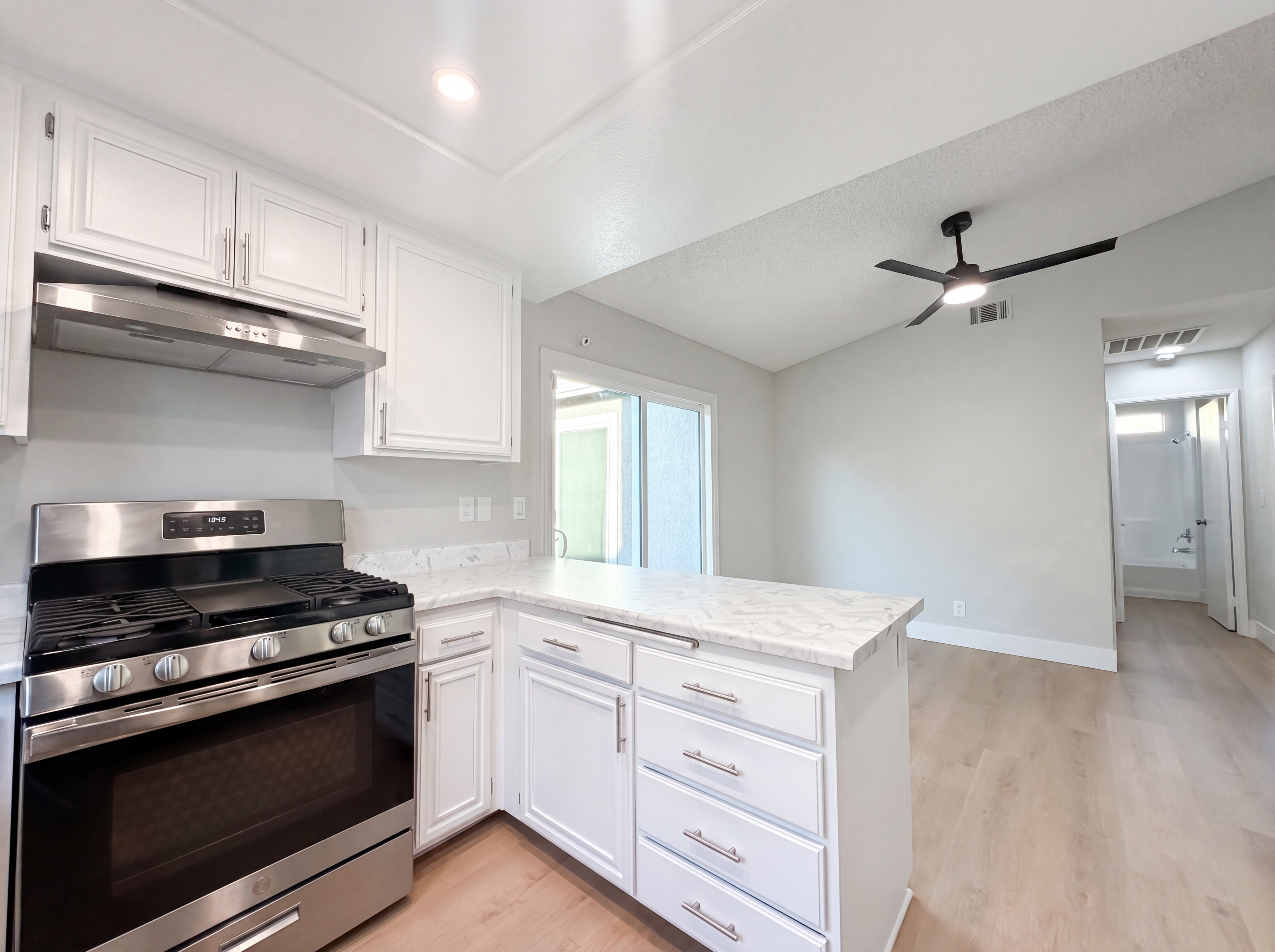 Photo 12 of 23 of 2553 E Avenue J4, Lancaster, CA