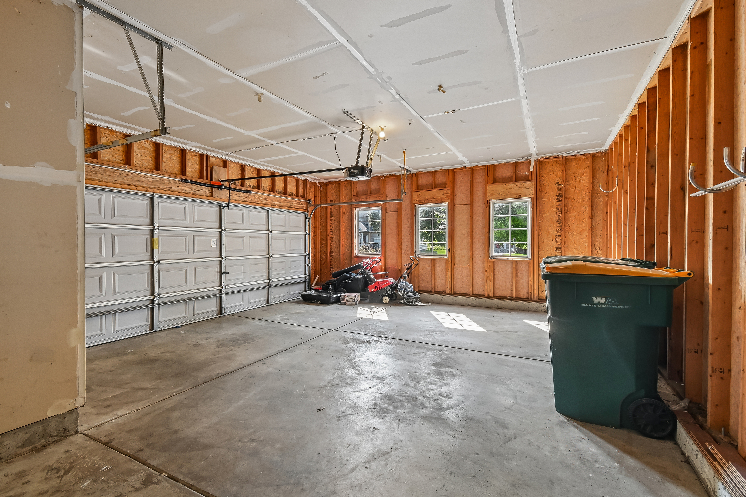Photo 54 of 69 of 1409 Baltz Dr, Joliet, IL