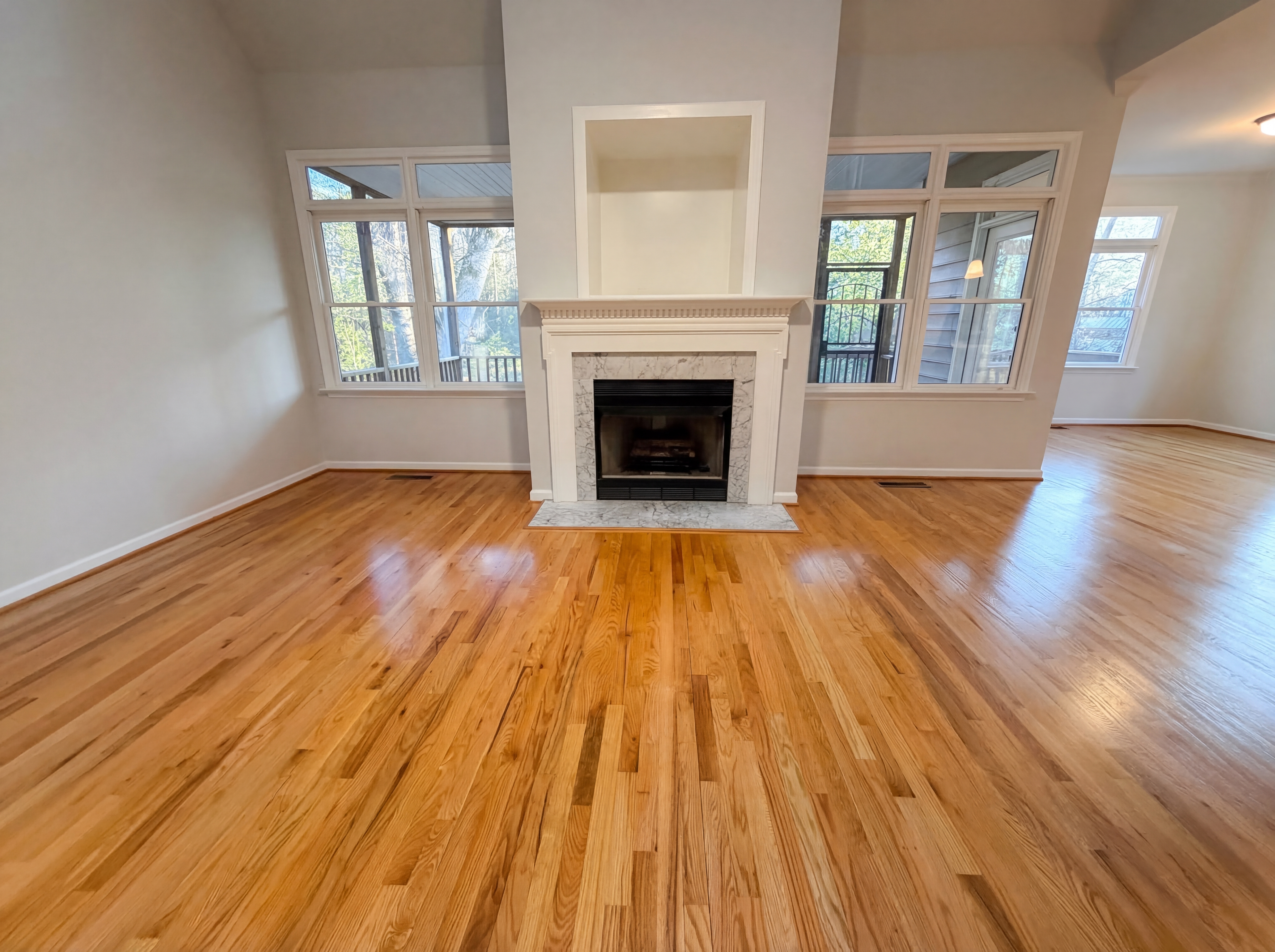 Photo 3 of 18 of 729 E Ivy Valley Dr, Fuquay Varina, NC