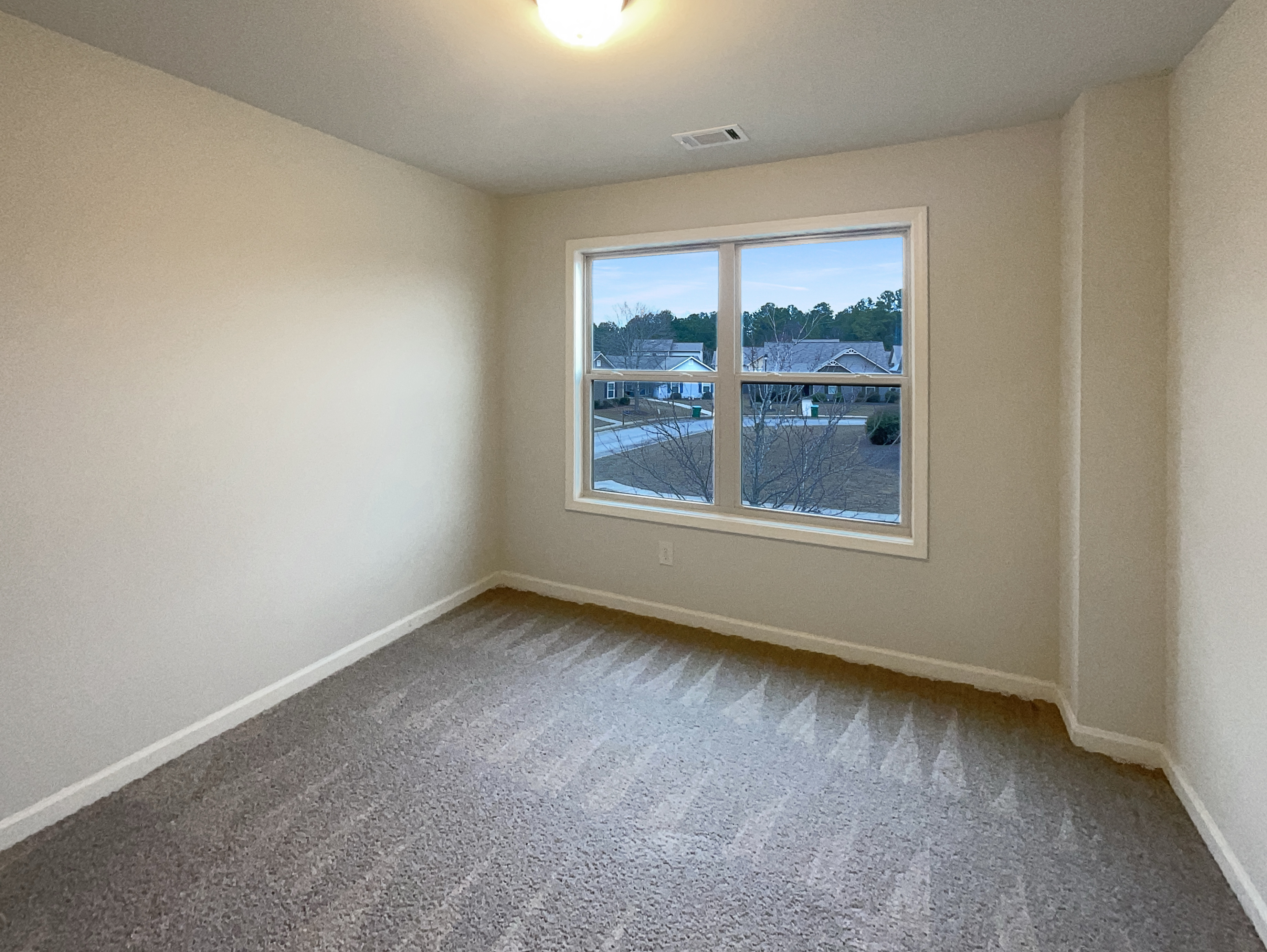 Photo 22 of 43 of 1036 Glenwyck Dr, Braselton, GA