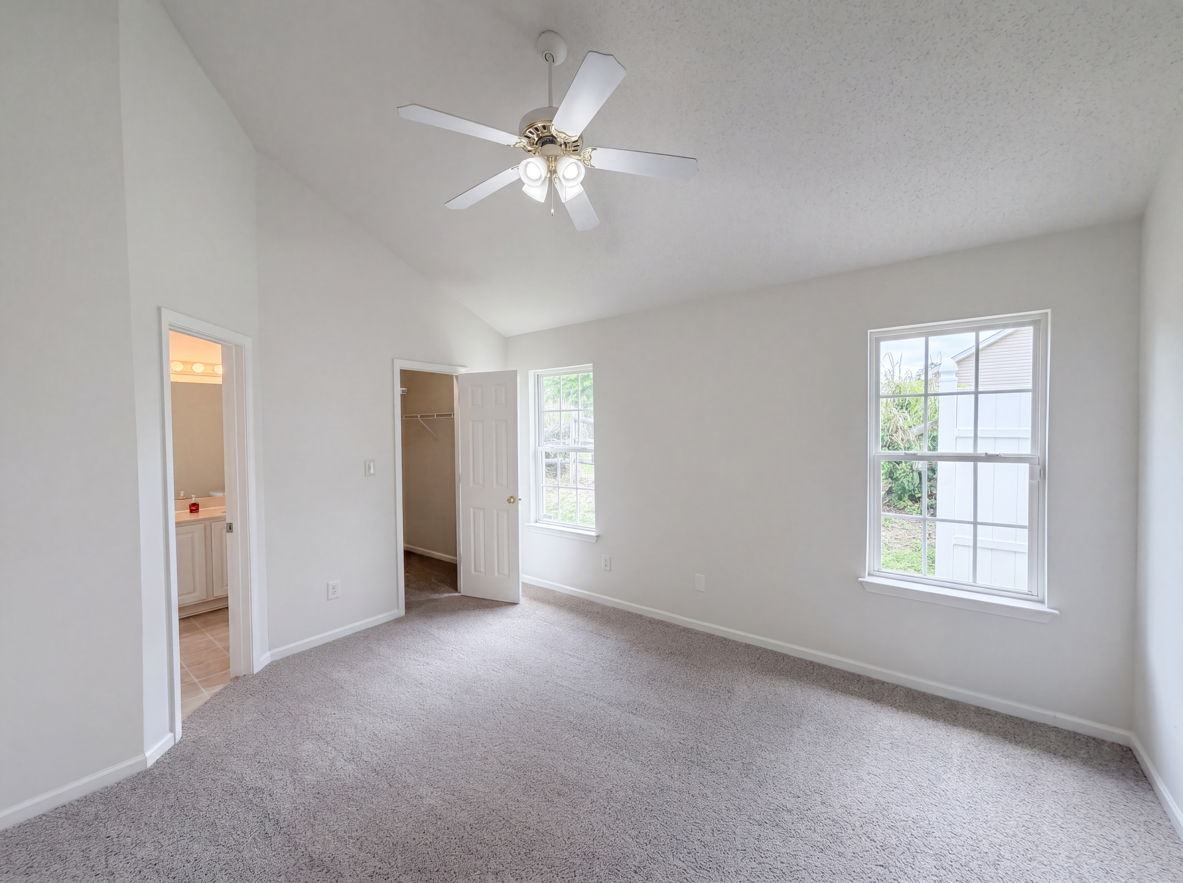 Photo 8 of 18 of 1841 Mission Oaks St, Kannapolis, NC