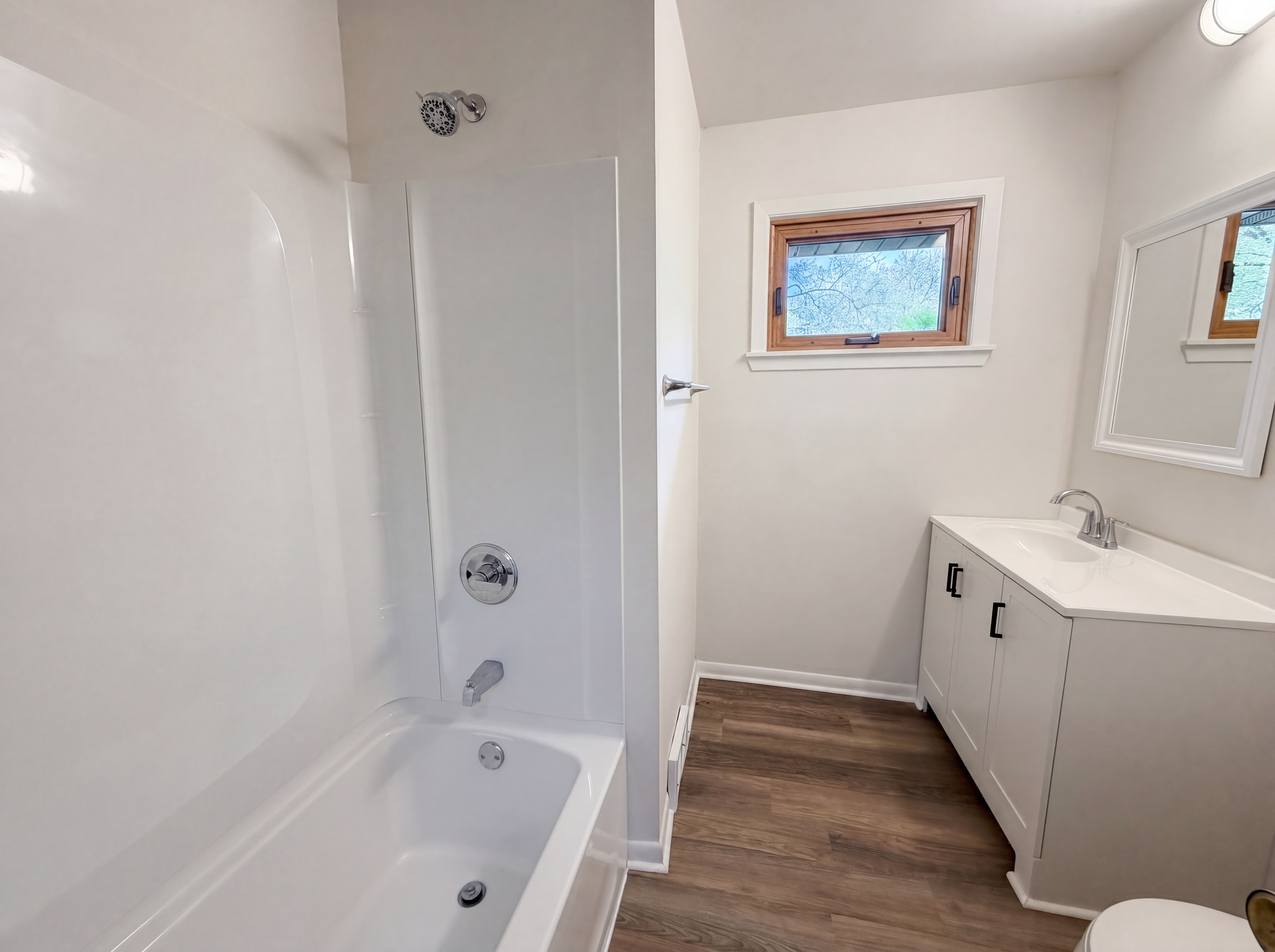 Photo 9 of 27 of 8615 Virginia Cir N, St. Louis Park, MN