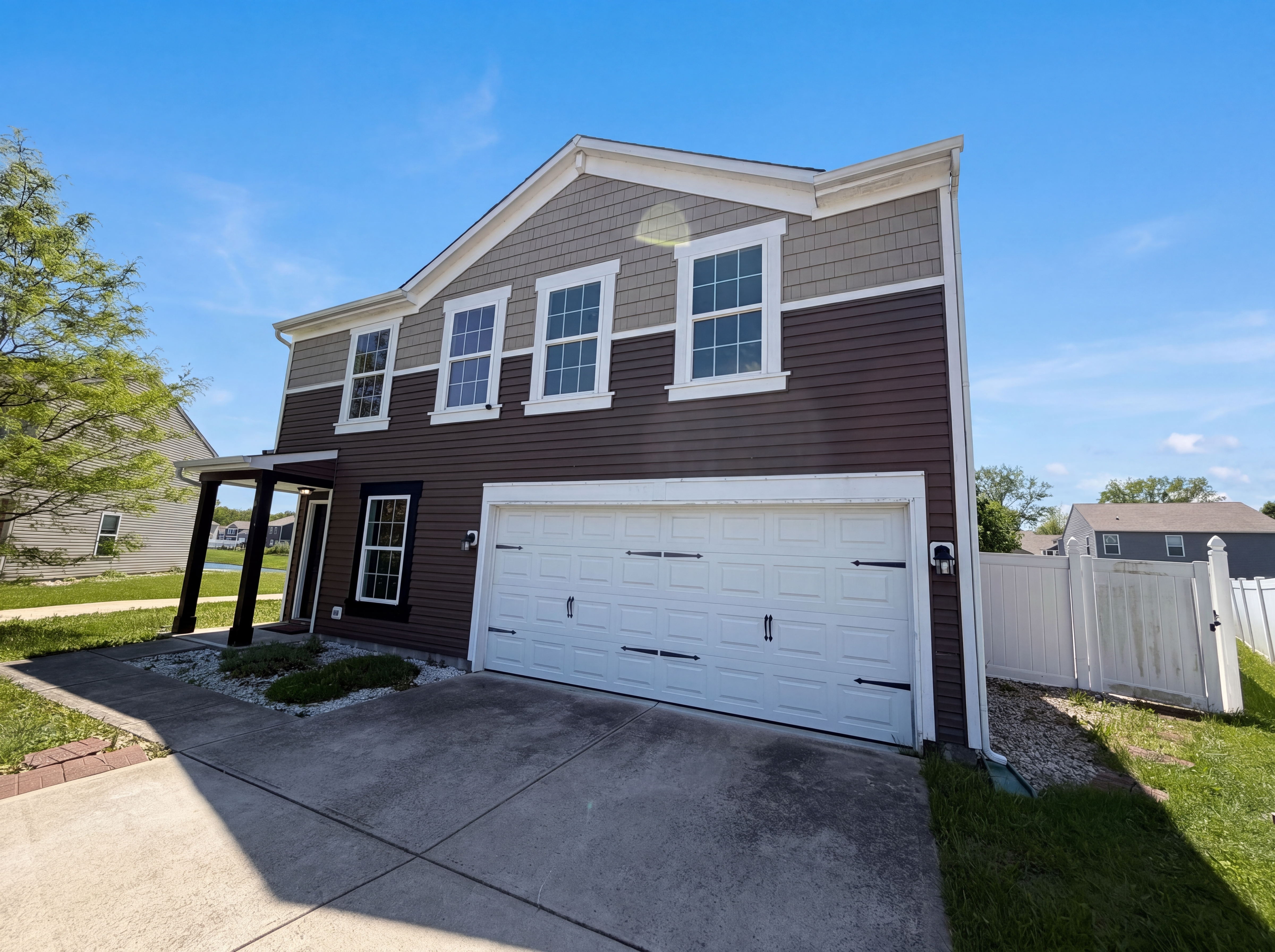Photo 18 of 21 of 939 Olmsted Ct, Shelbyville, IN
