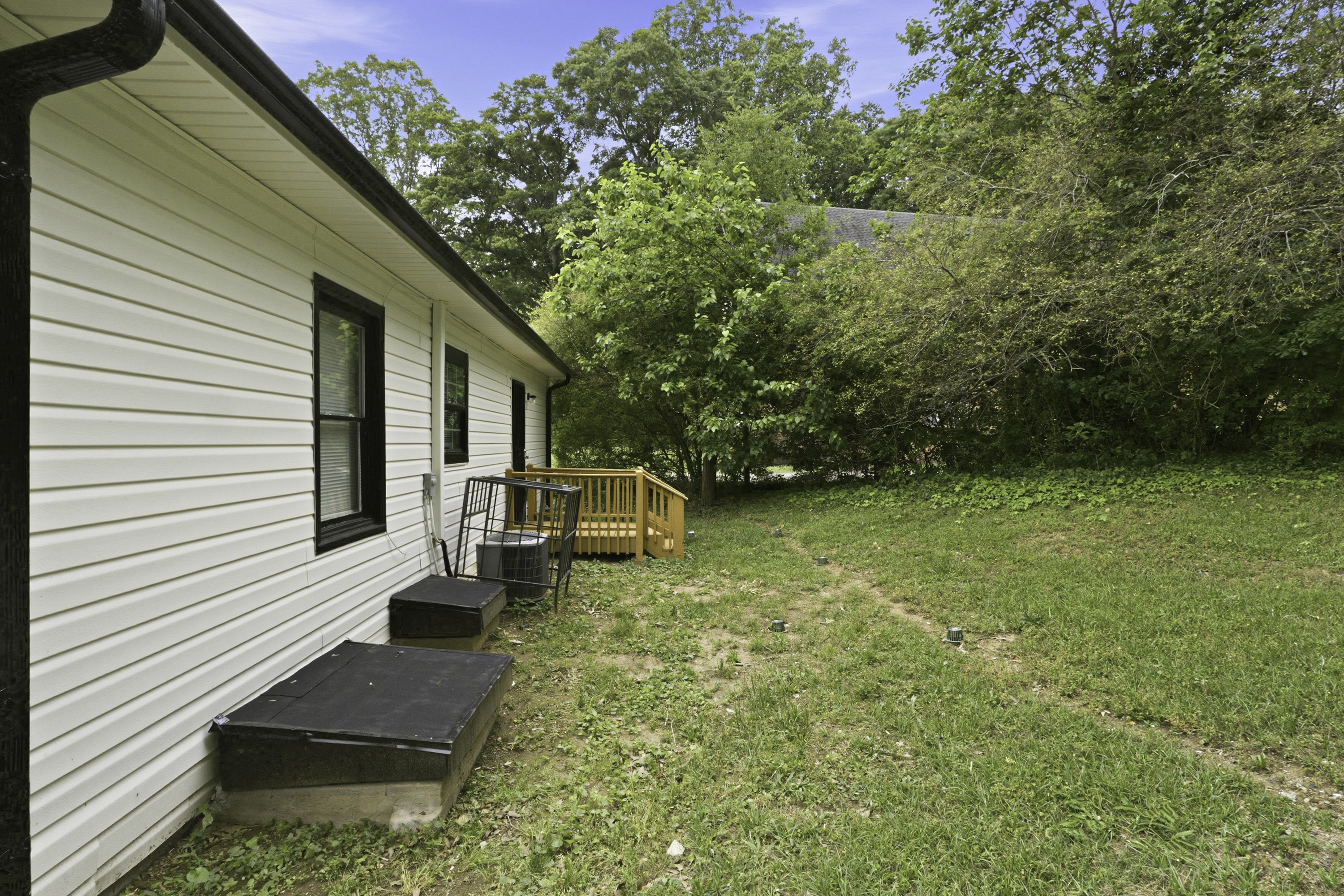 Photo 22 of 25 of 1620 Eastland Rd SE, Atlanta, GA