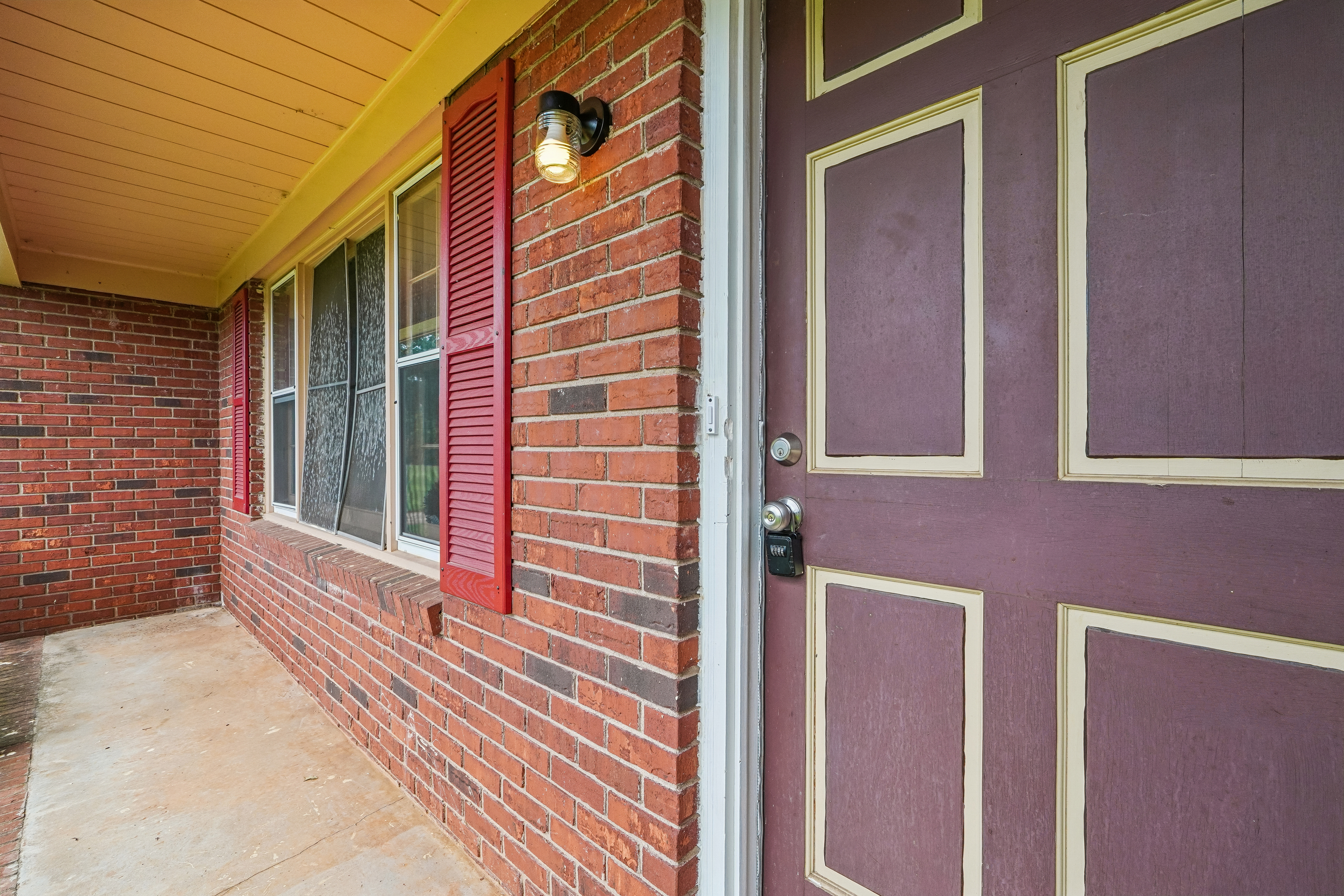 Photo 25 of 28 of 4036 Elizabeth St, Hickory, NC