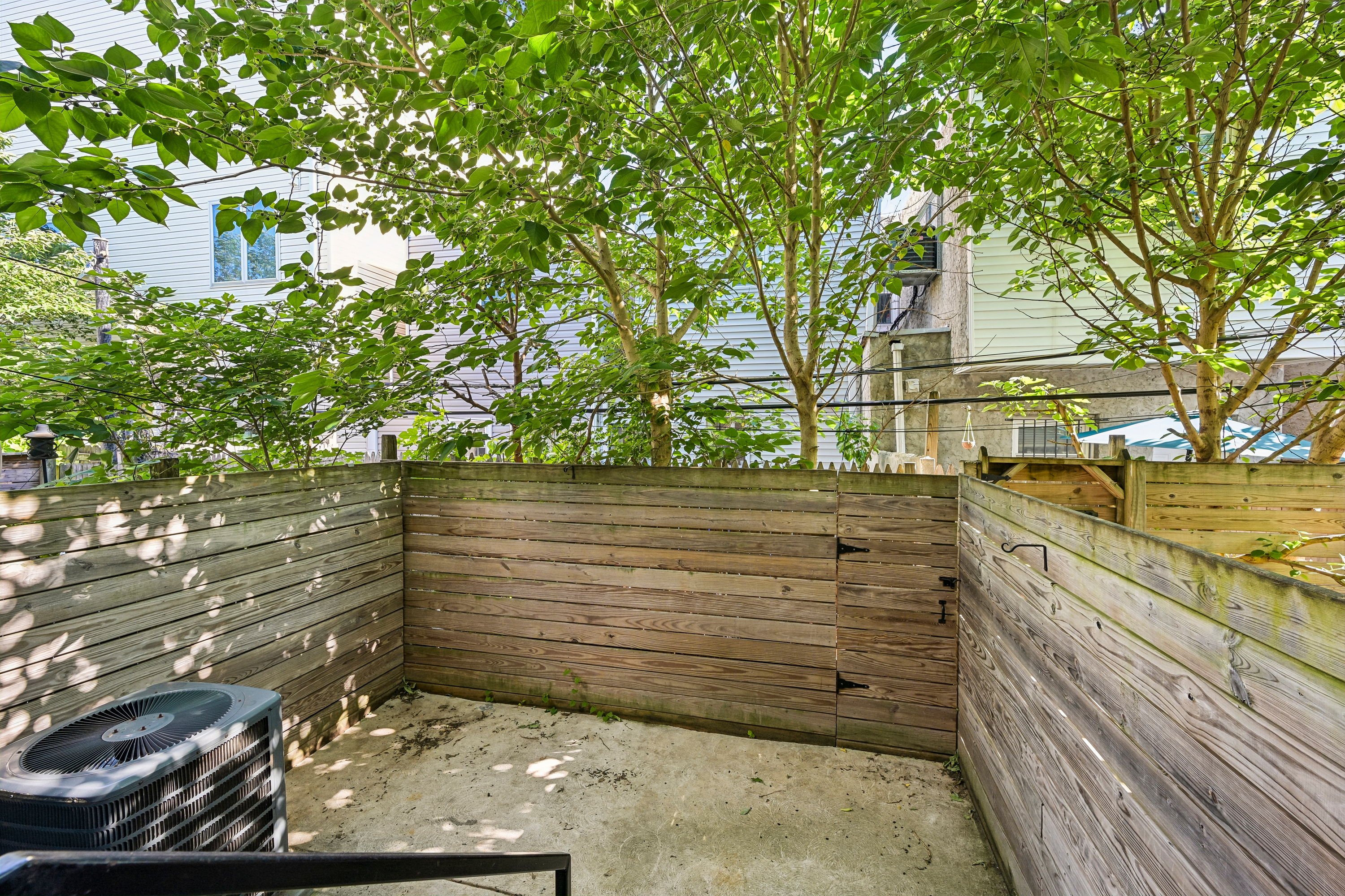Photo 22 of 46 of 1819 Mountain St, Philadelphia, PA