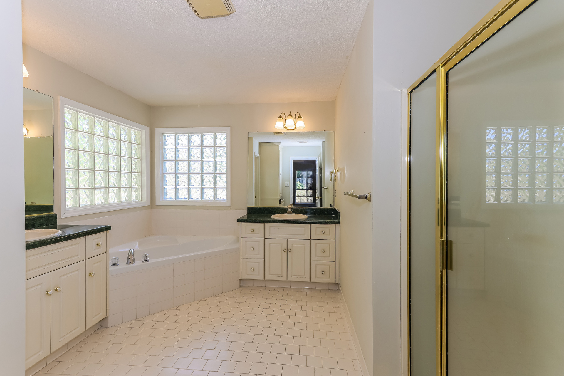 Photo 7 of 15 of 4114 Big Oak Dr, Hephzibah, GA
