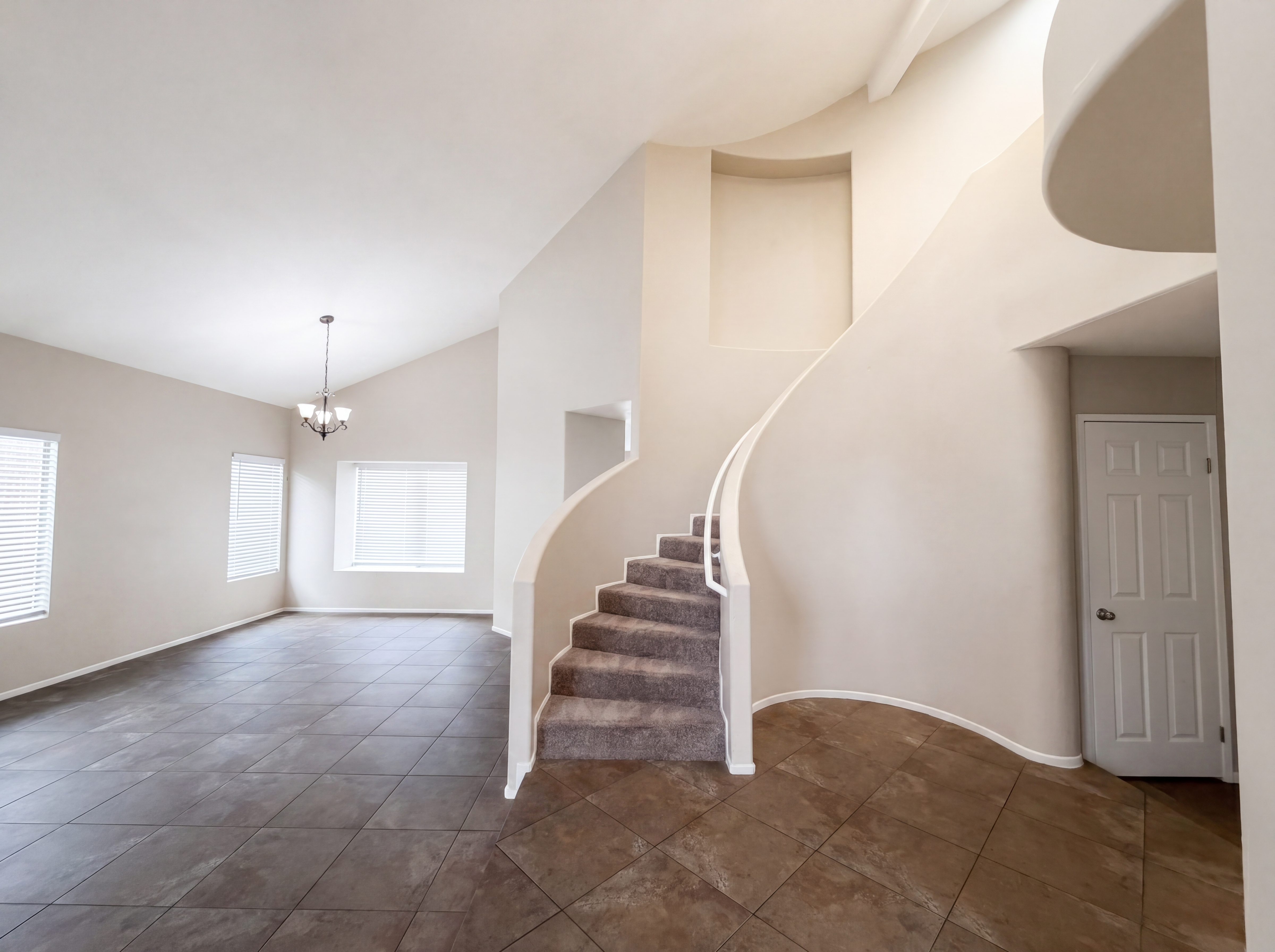 Photo 7 of 22 of 39676 Ridgedale Dr, Murrieta, CA