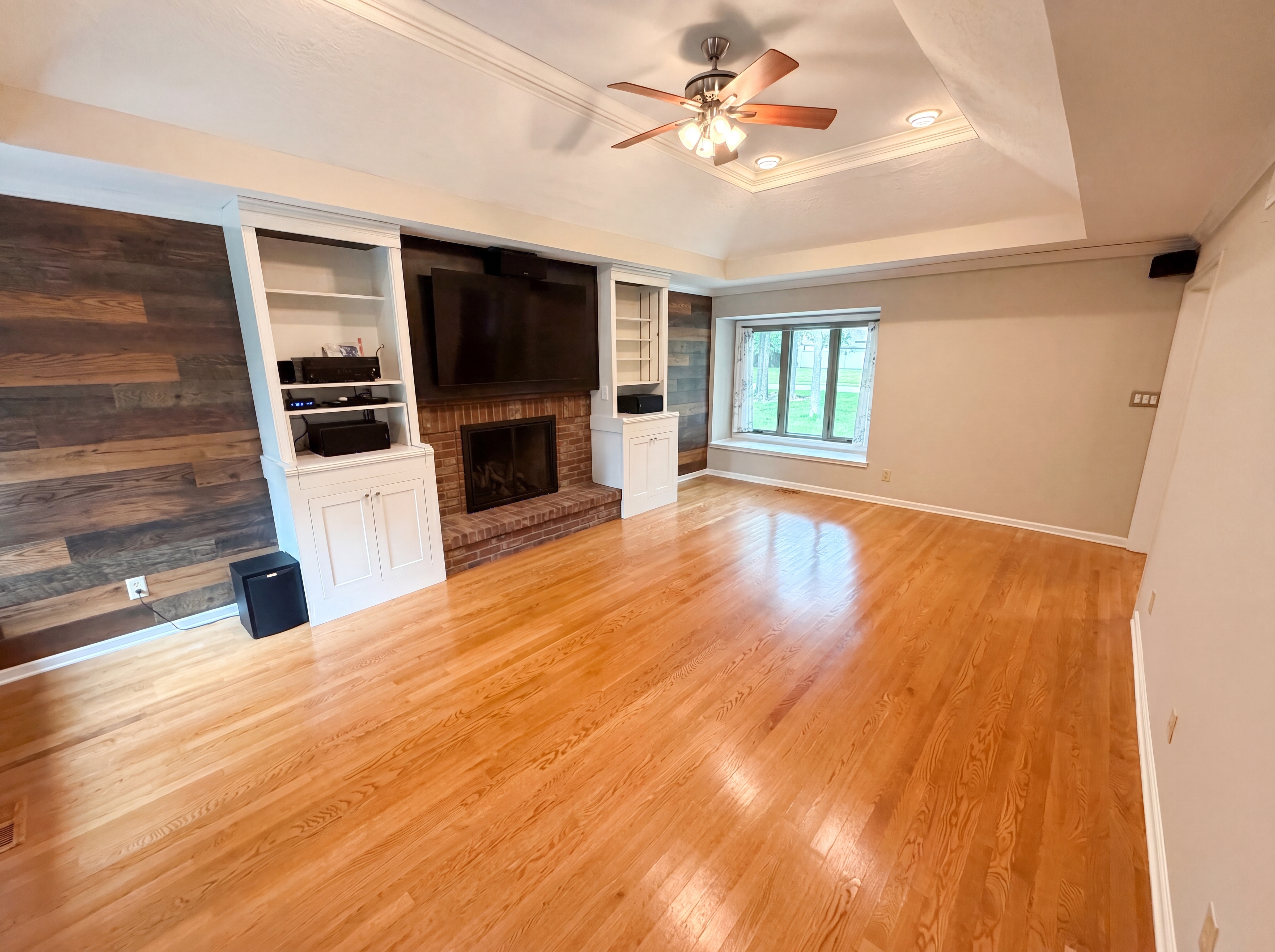 Photo 9 of 27 of 656 MacBeth Dr, Avon, IN