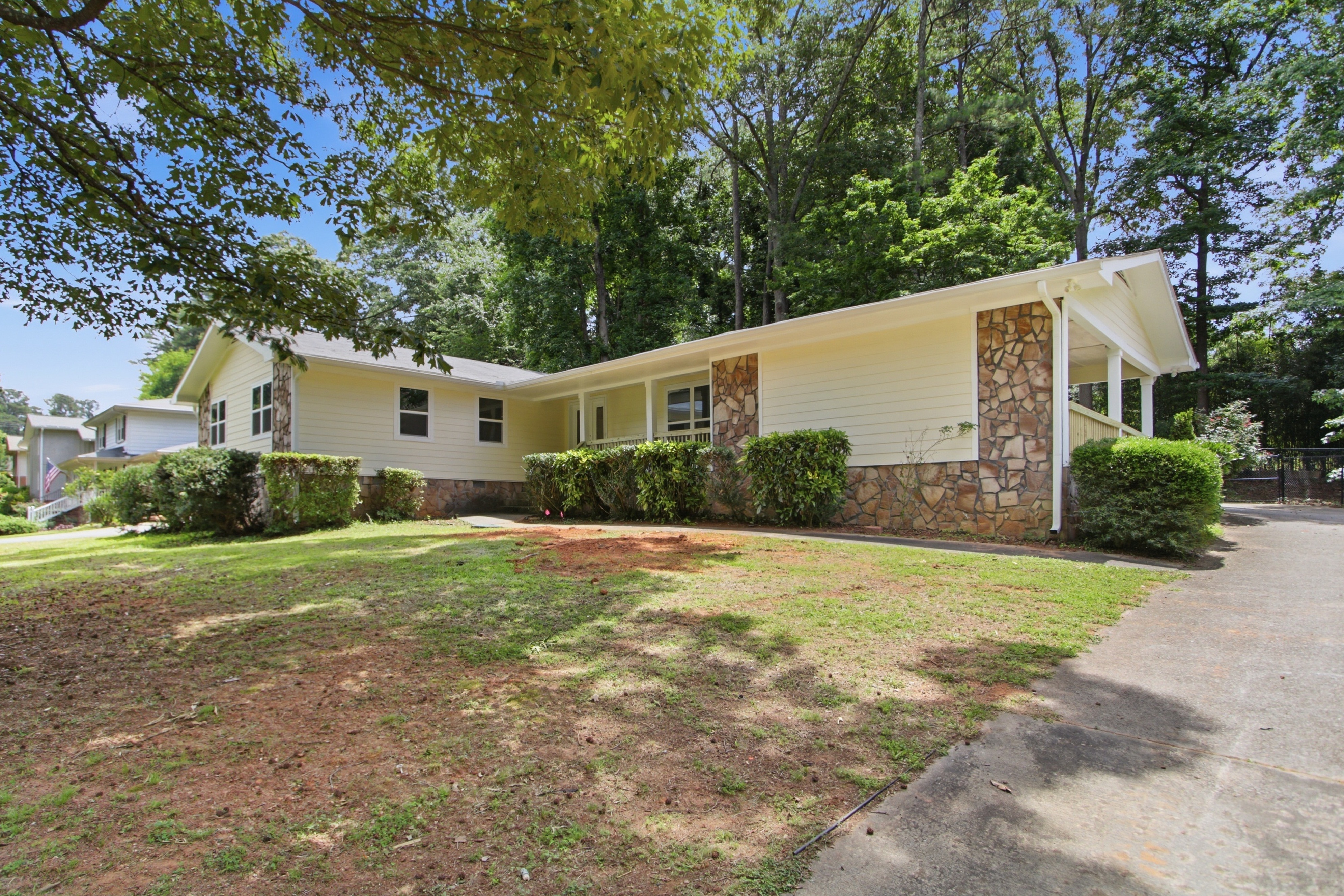 Photo 8 of 31 of 721 Belmont Rdg, Lawrenceville, GA