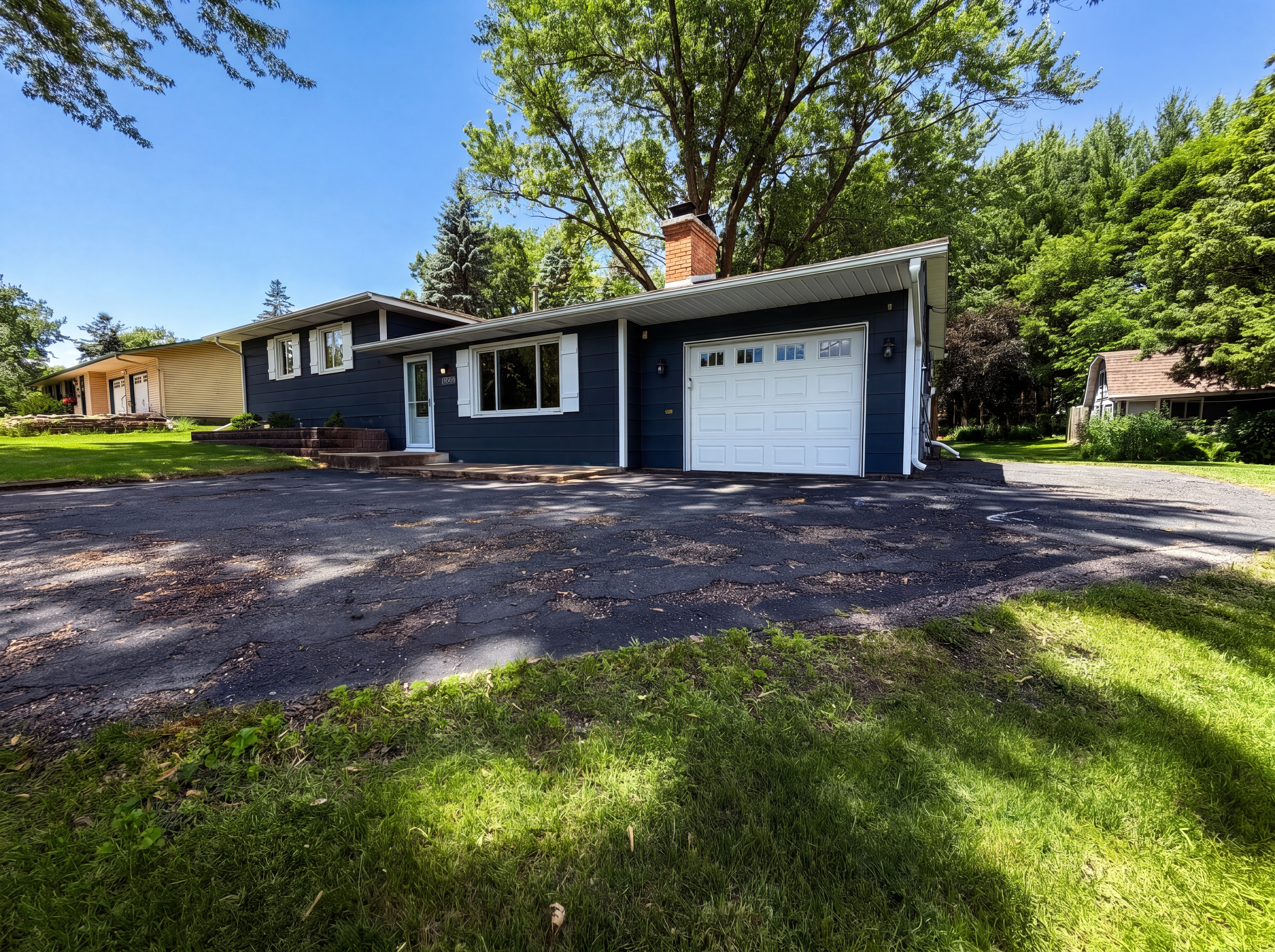 Photo 19 of 24 of 18220 Duck Lake Trl, Eden Prairie, MN