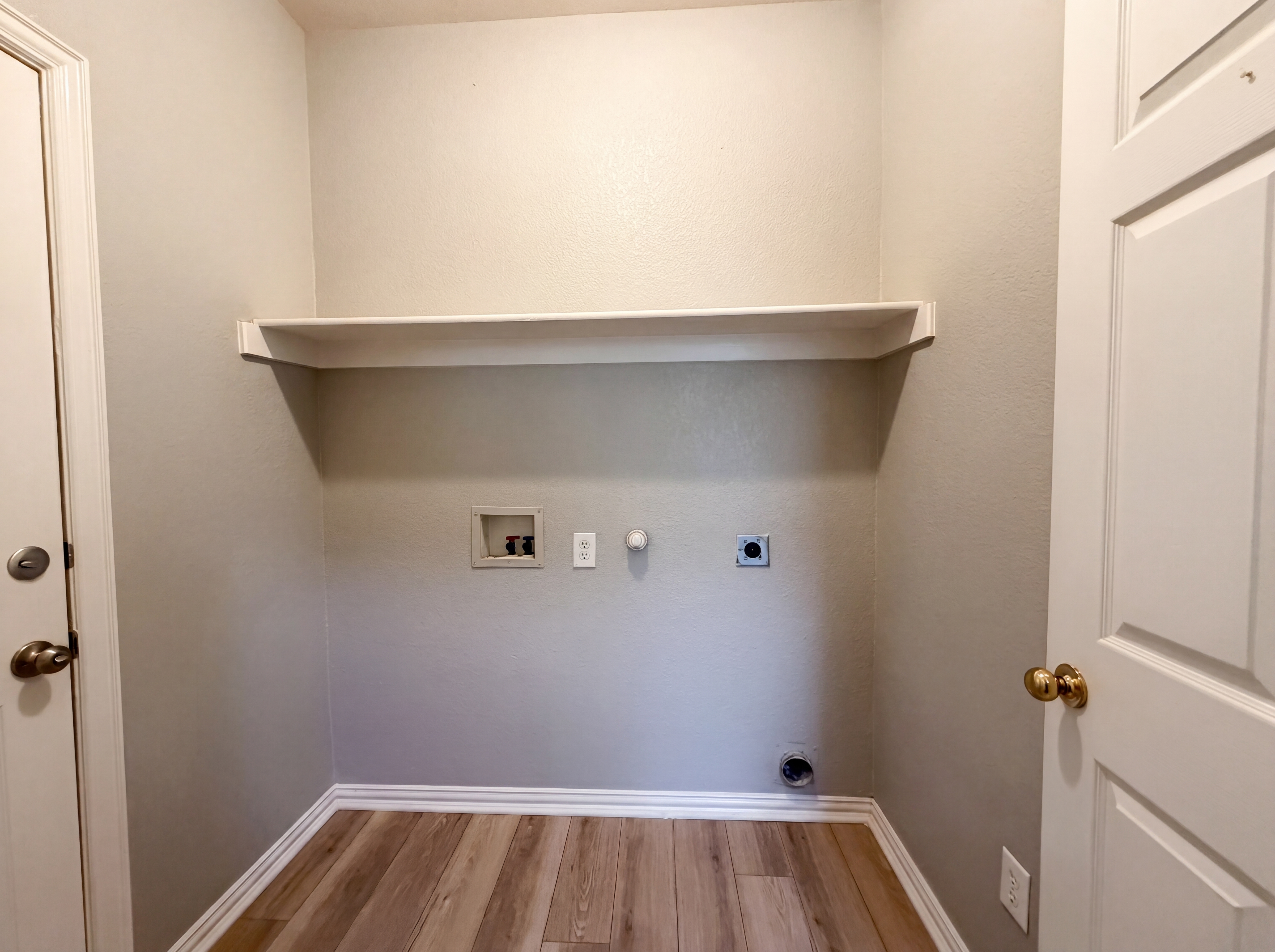 Photo 15 of 19 of 9801 Cedarcrest Dr, Providence Village, TX
