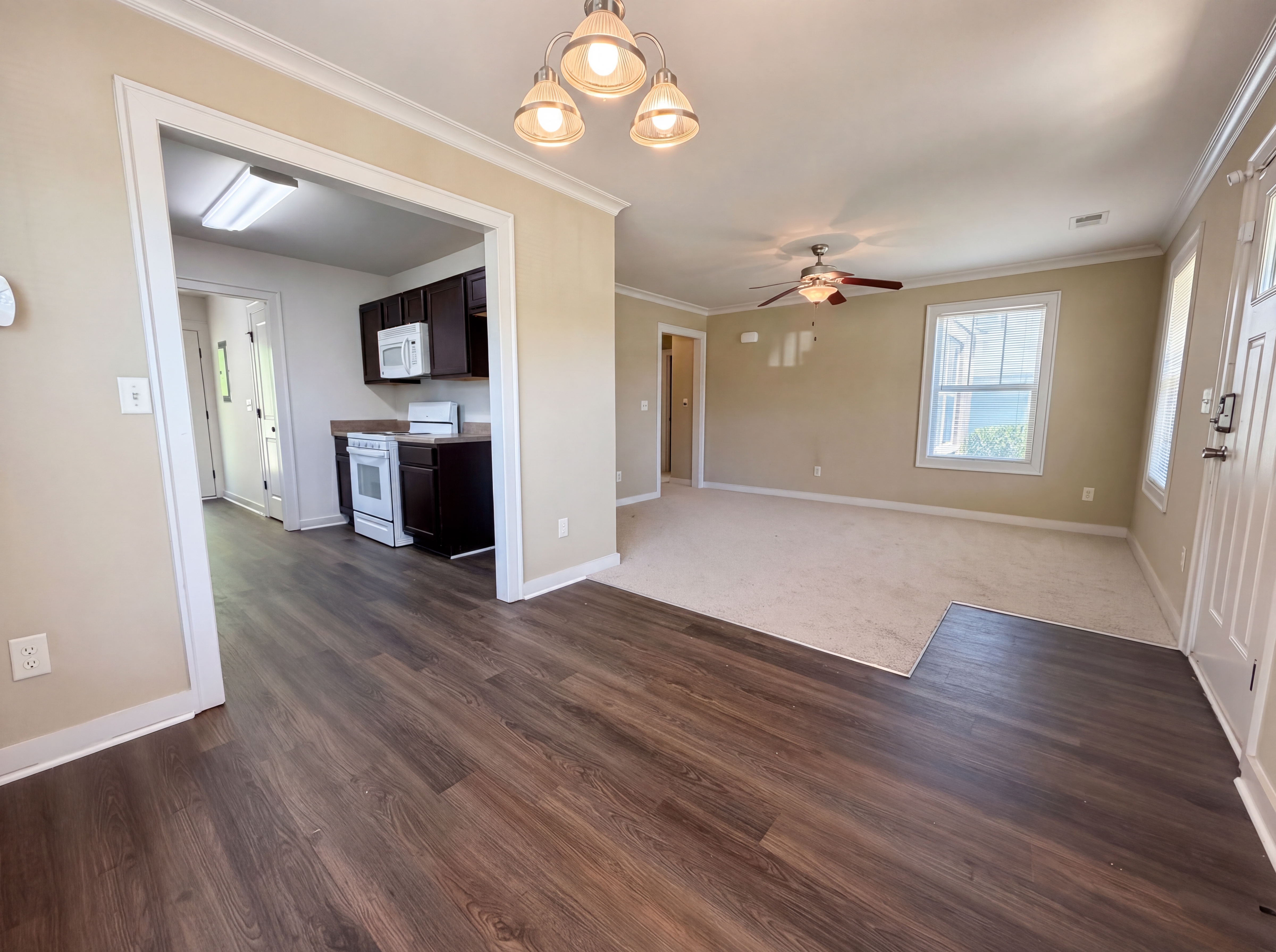 Photo 9 of 17 of 4468 Winchester Hills Way, Birmingham, AL