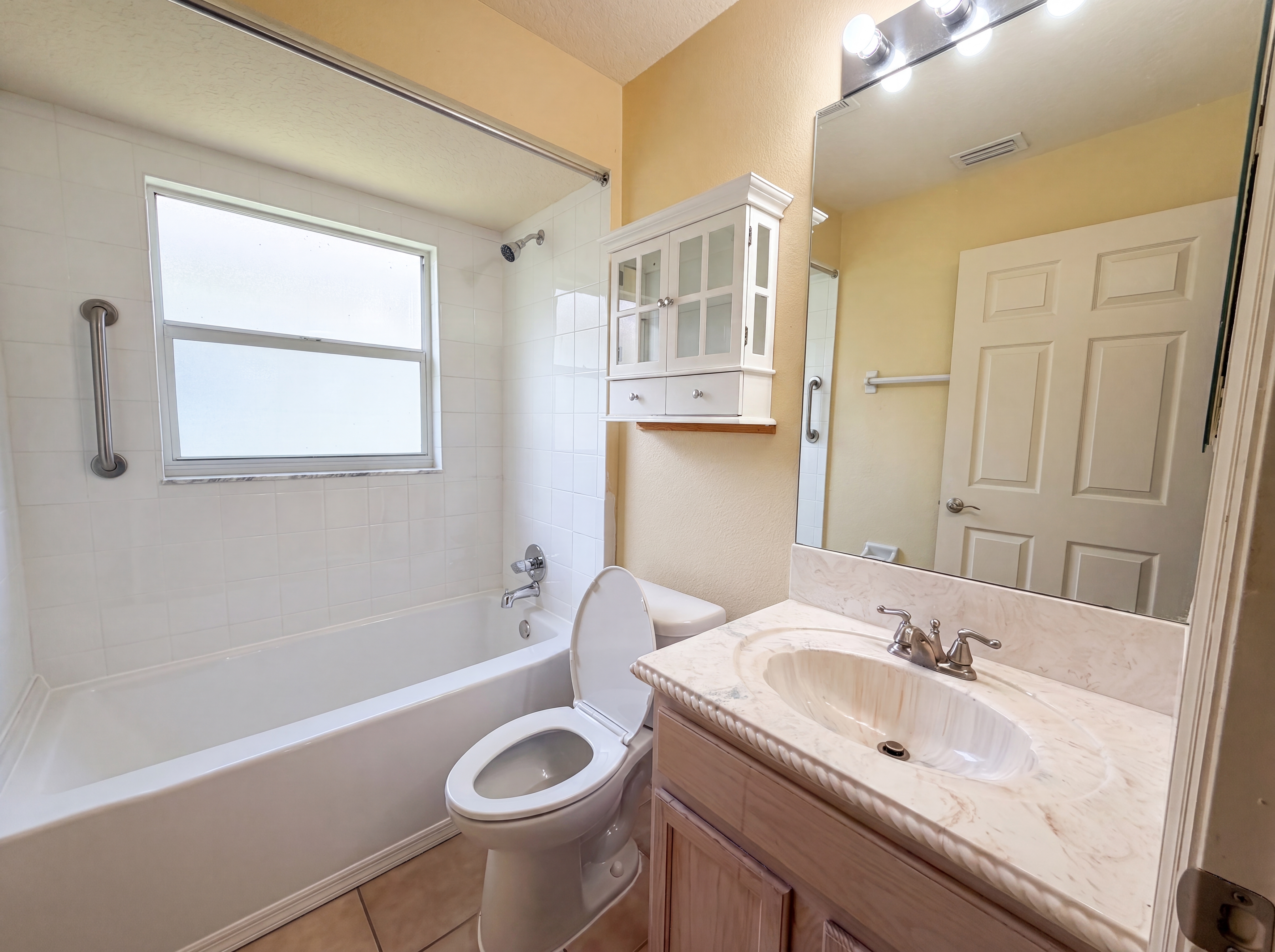 Photo 9 of 18 of 3133 Banyan Hill Ln, Land O Lakes, FL