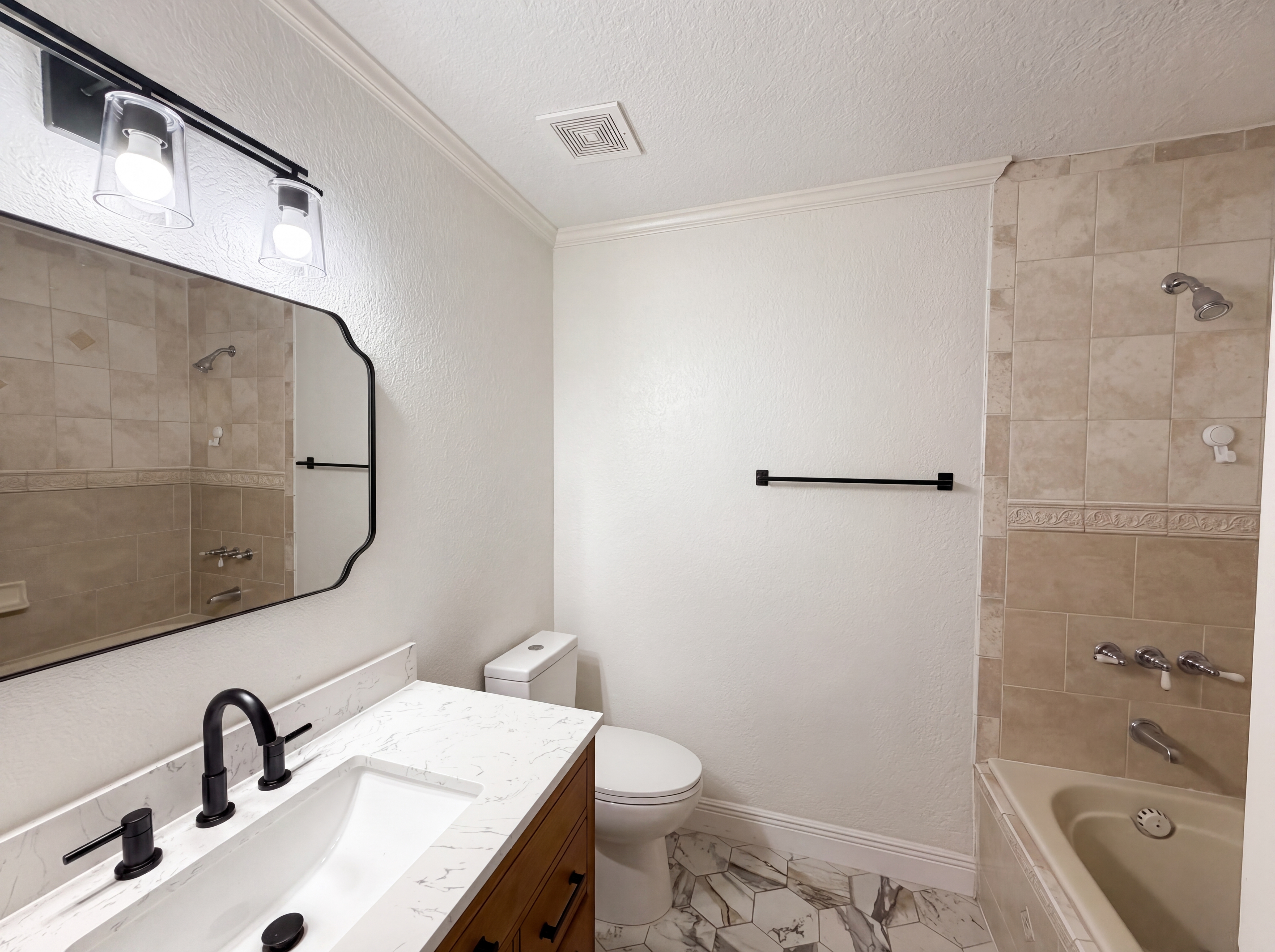 Photo 14 of 21 of 1770 NE 37th St, Ocala, FL