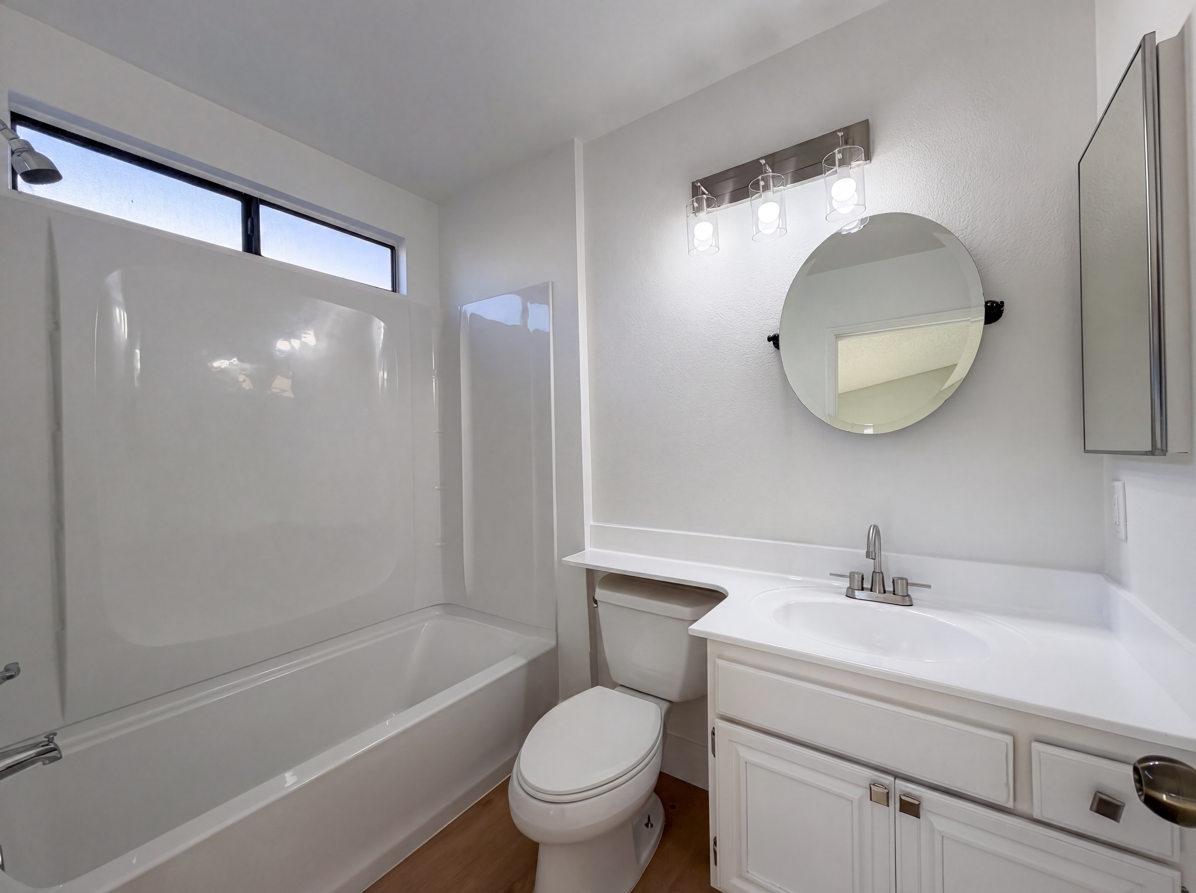 Photo 18 of 23 of 2553 E Avenue J4, Lancaster, CA