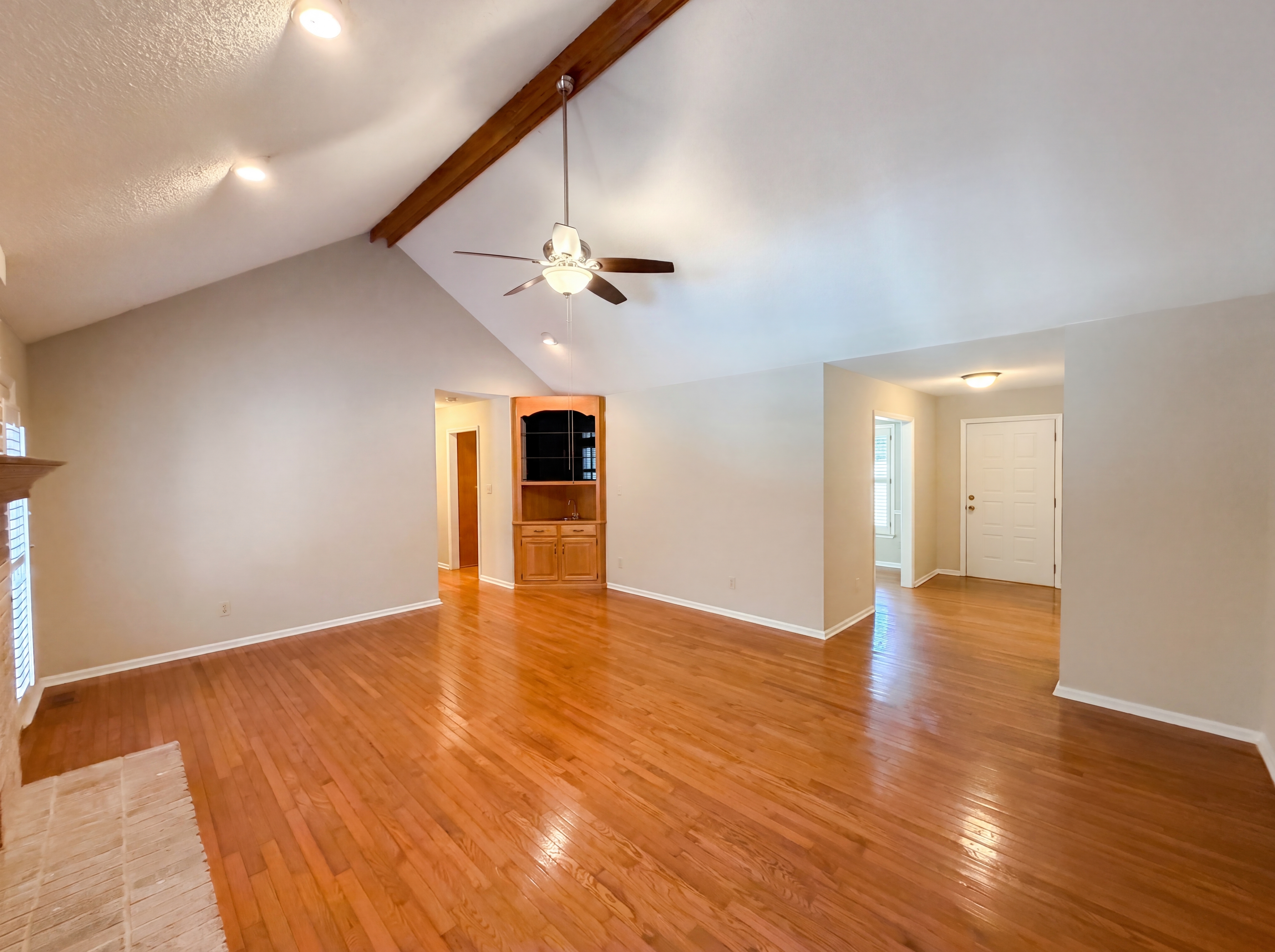 Photo 10 of 29 of 8400 Chestnut Oak Ct, Harrisburg, NC