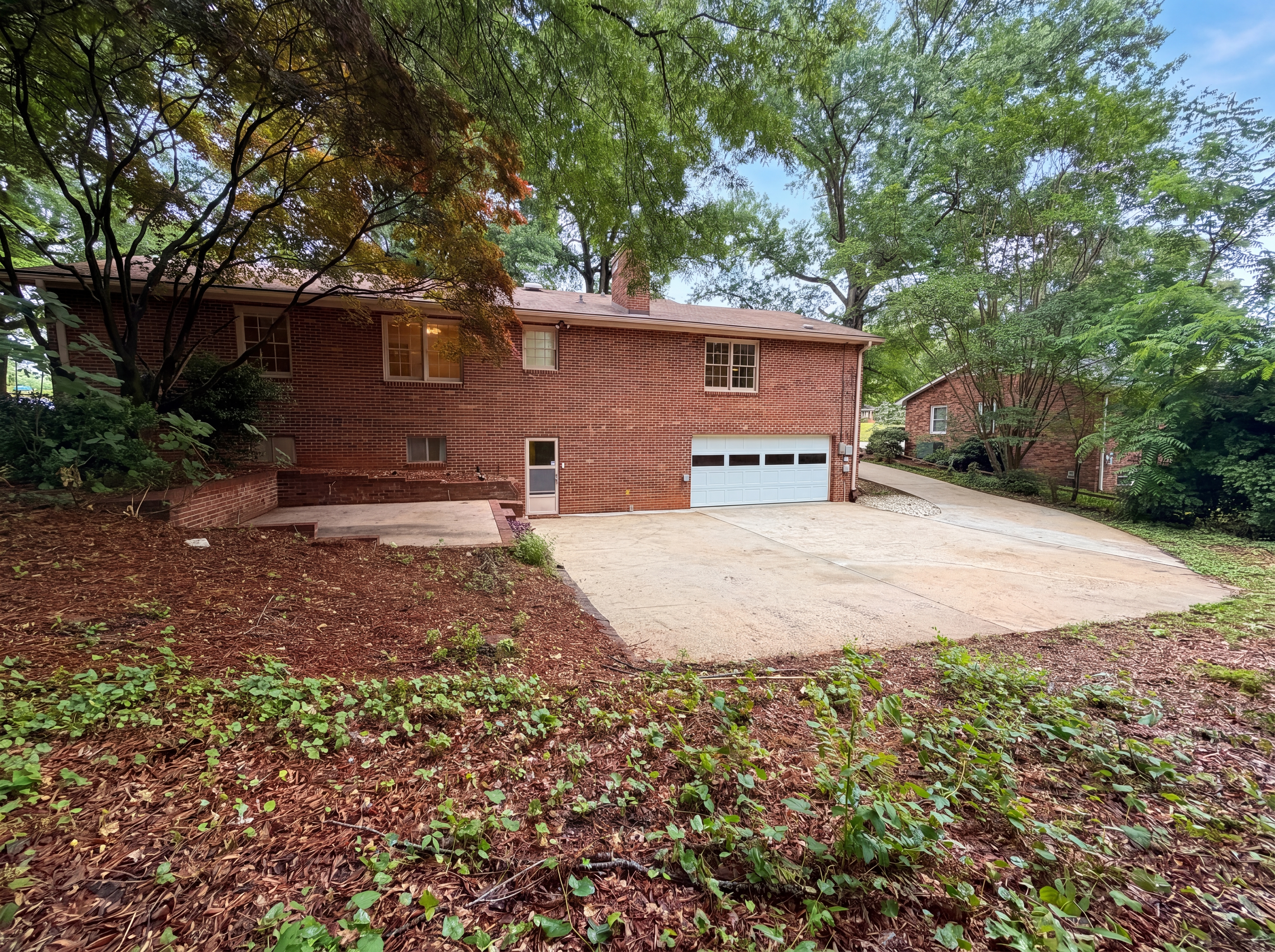 Photo 16 of 18 of 3010 Hope Valley Rd, Winston Salem, NC