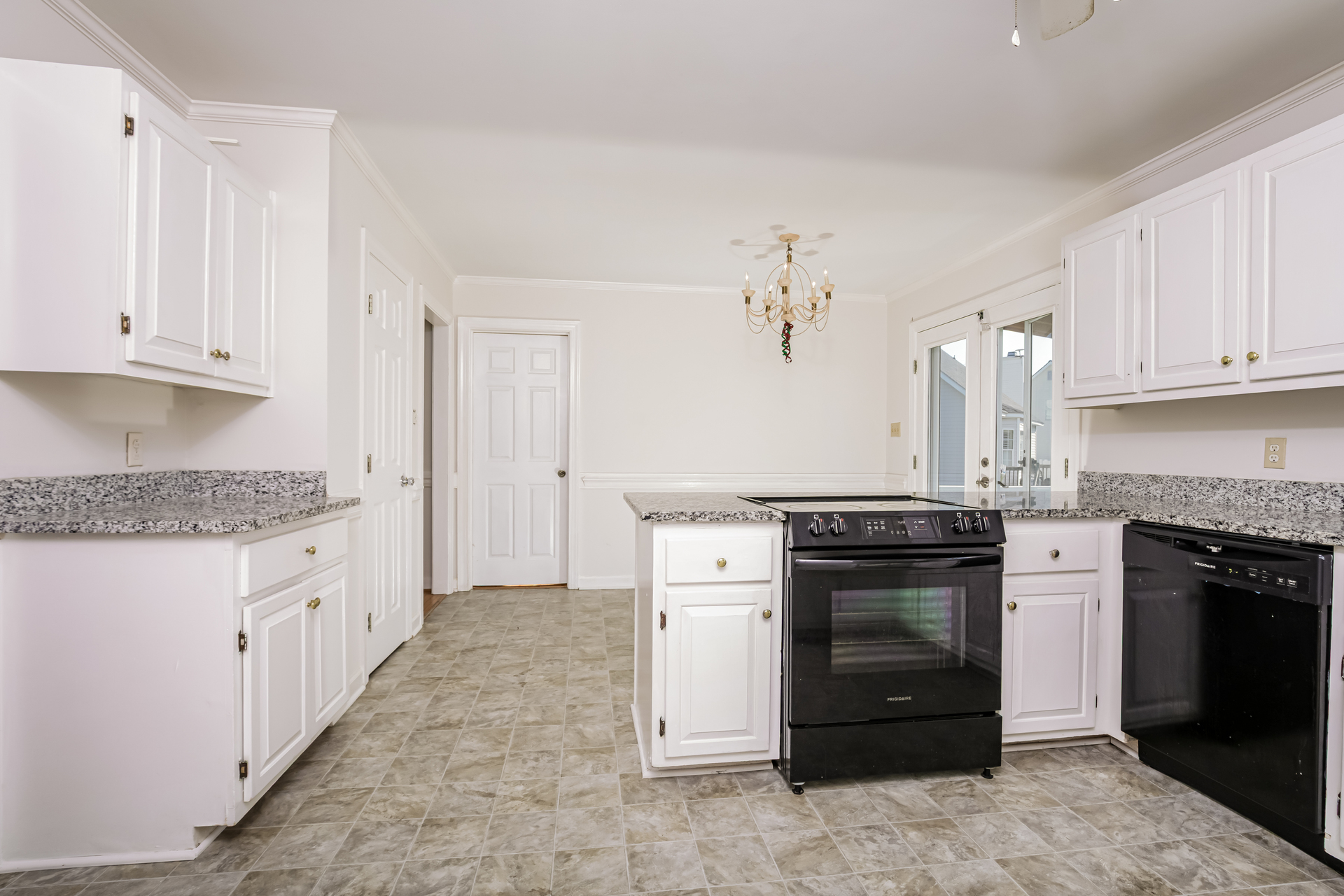 Photo 6 of 21 of 307 Hearthstone Dr, Nashville, NC