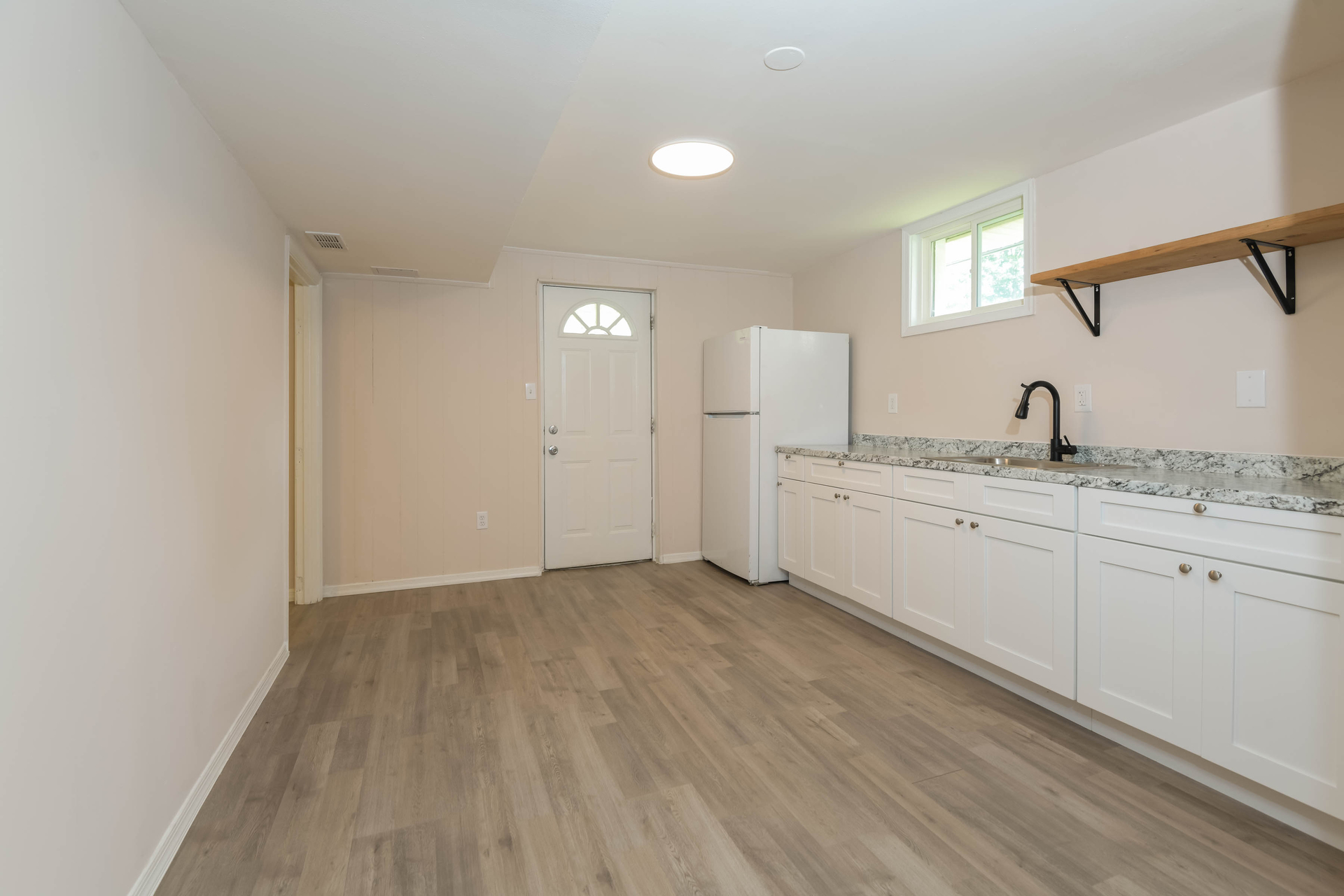 Photo 17 of 22 of 4810 Lexington Ave, Beltsville, MD