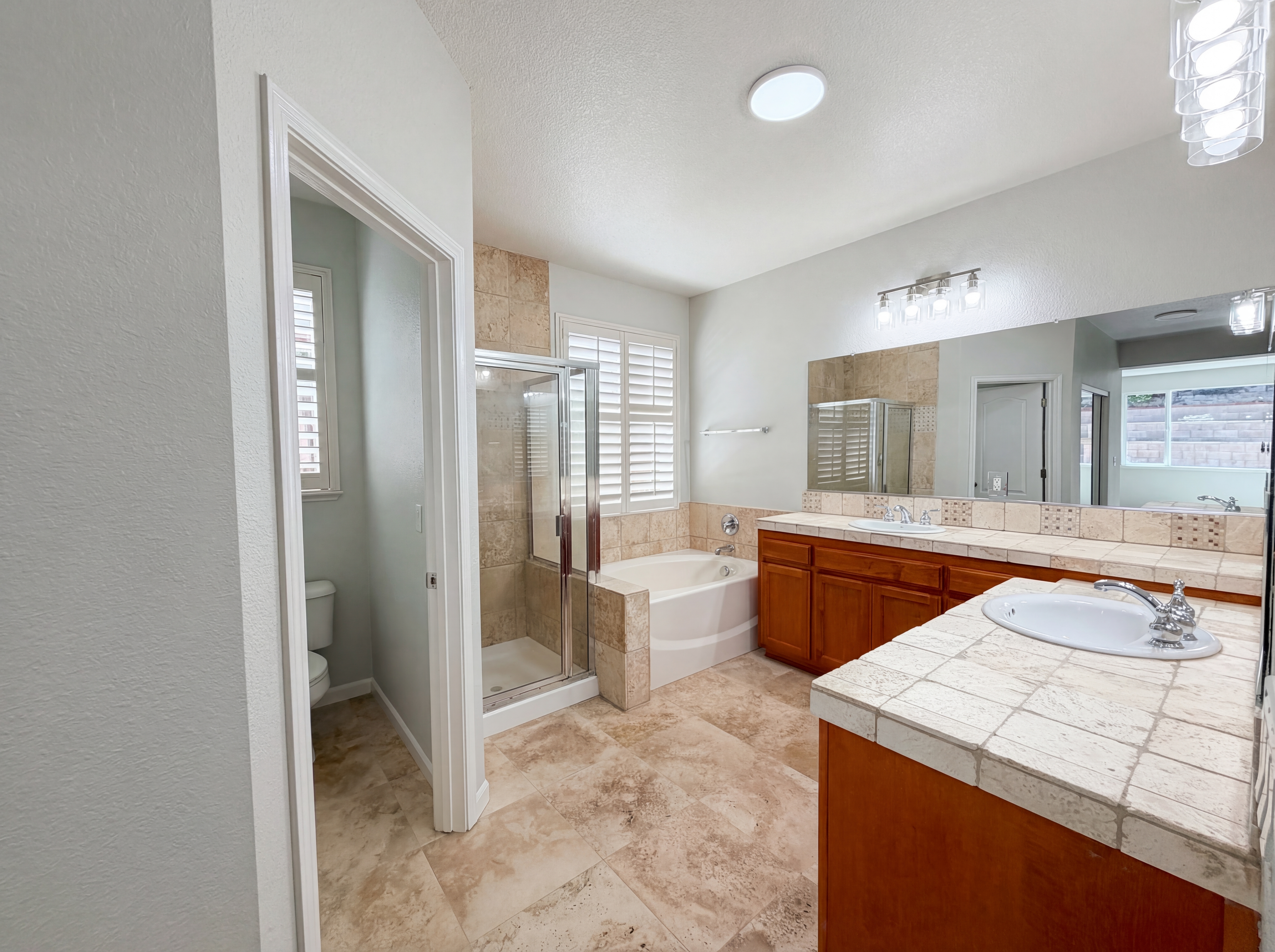 Photo 29 of 47 of 1257 Brooktrail Dr, Pittsburg, CA