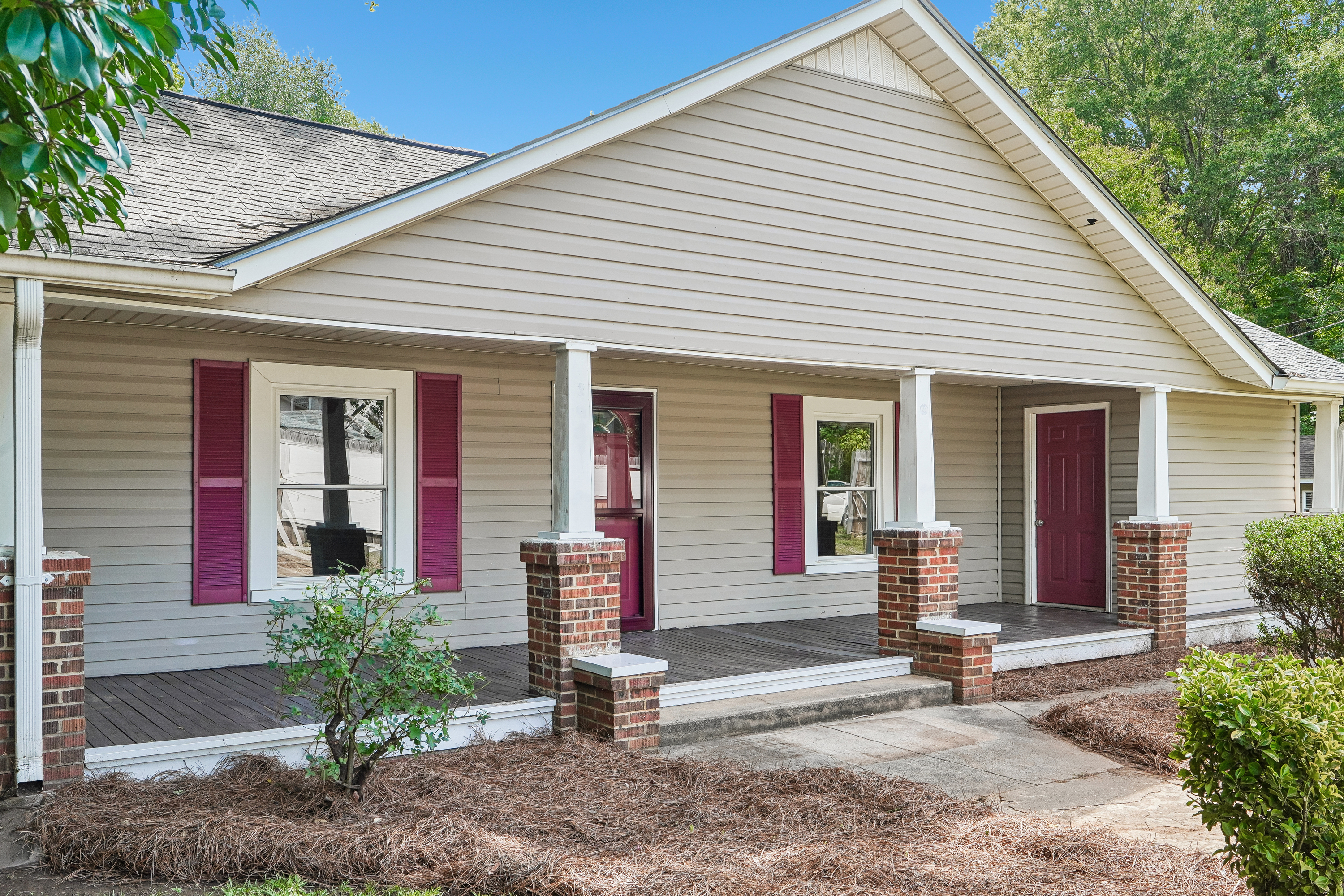 Photo 10 of 30 of 35 Marsh Ave, Wadesboro, NC