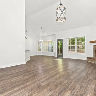Property photo 3 of 101 Loam Dr