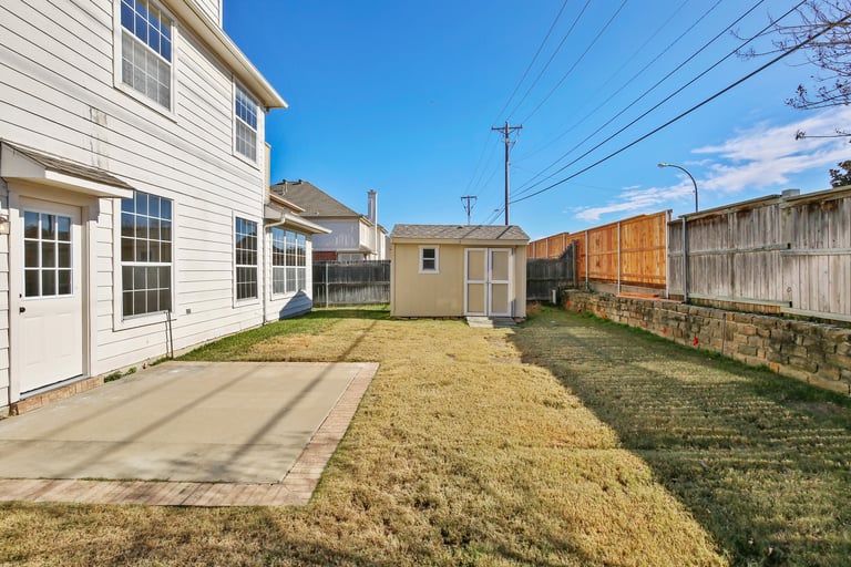 Photo 30 of 30 - 4648 Park Bend Dr, Fort Worth, TX 76137