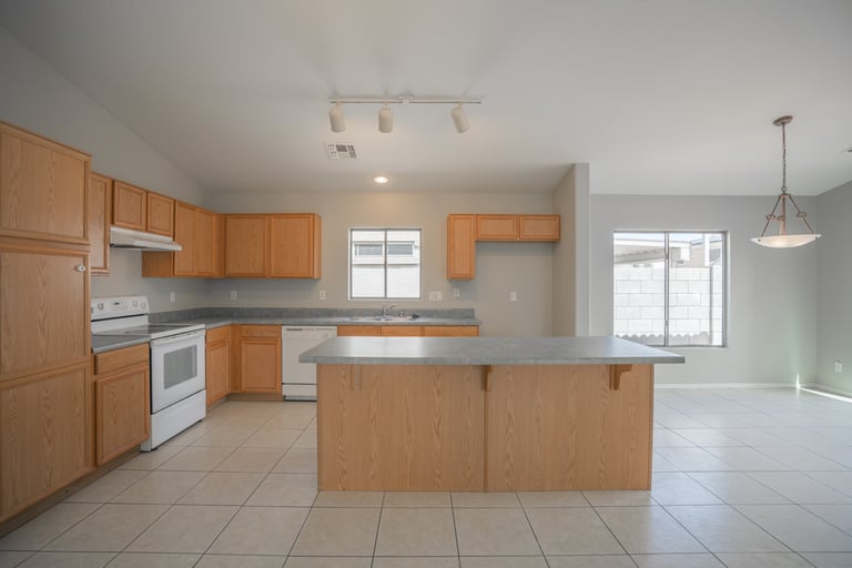 Photo 2 of 23 - 12621 W Ash St, El Mirage, AZ 85335