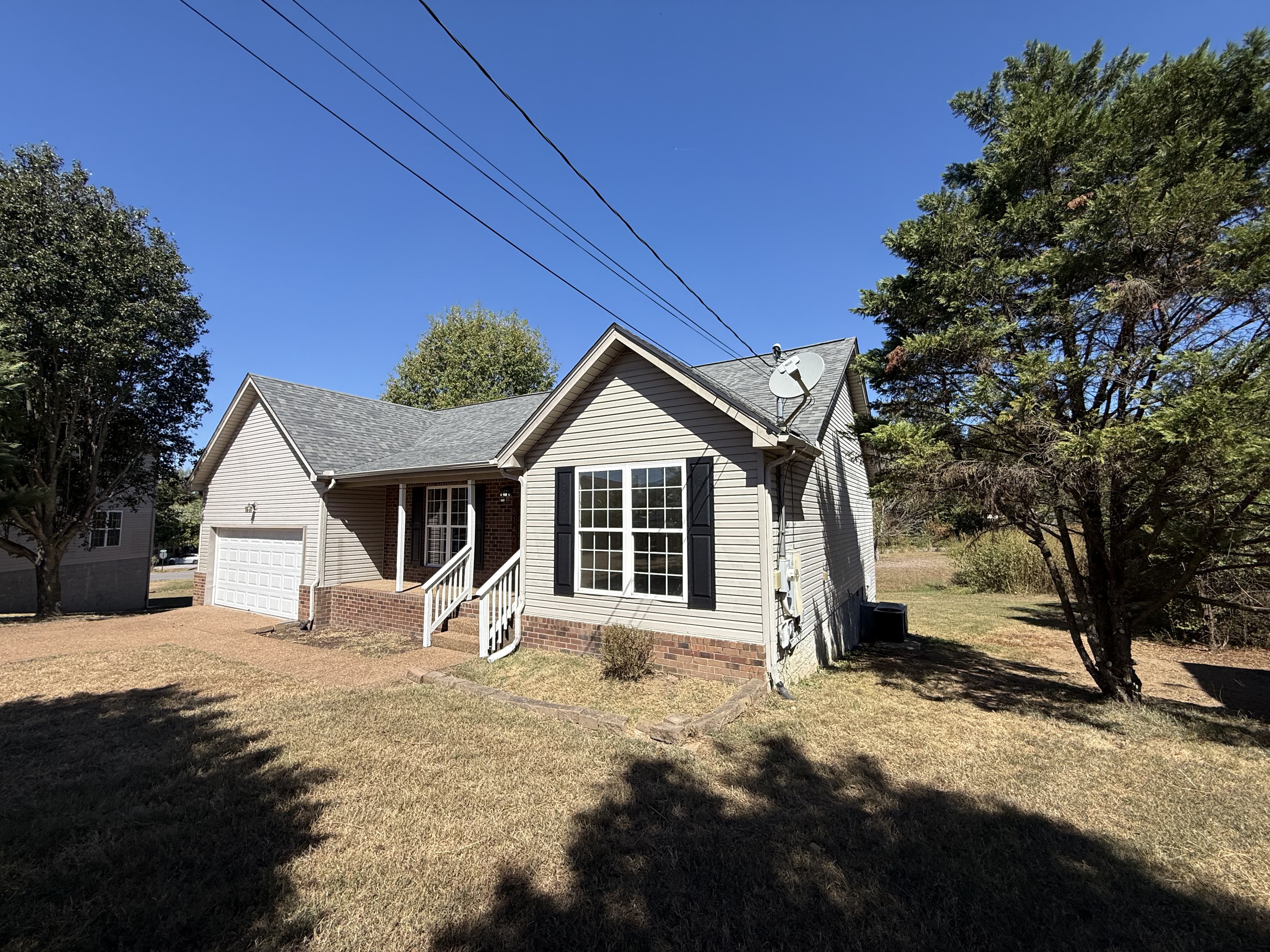 Photo 20 of 21 of 6140 Steve Scarlett Pl, La Vergne, TN