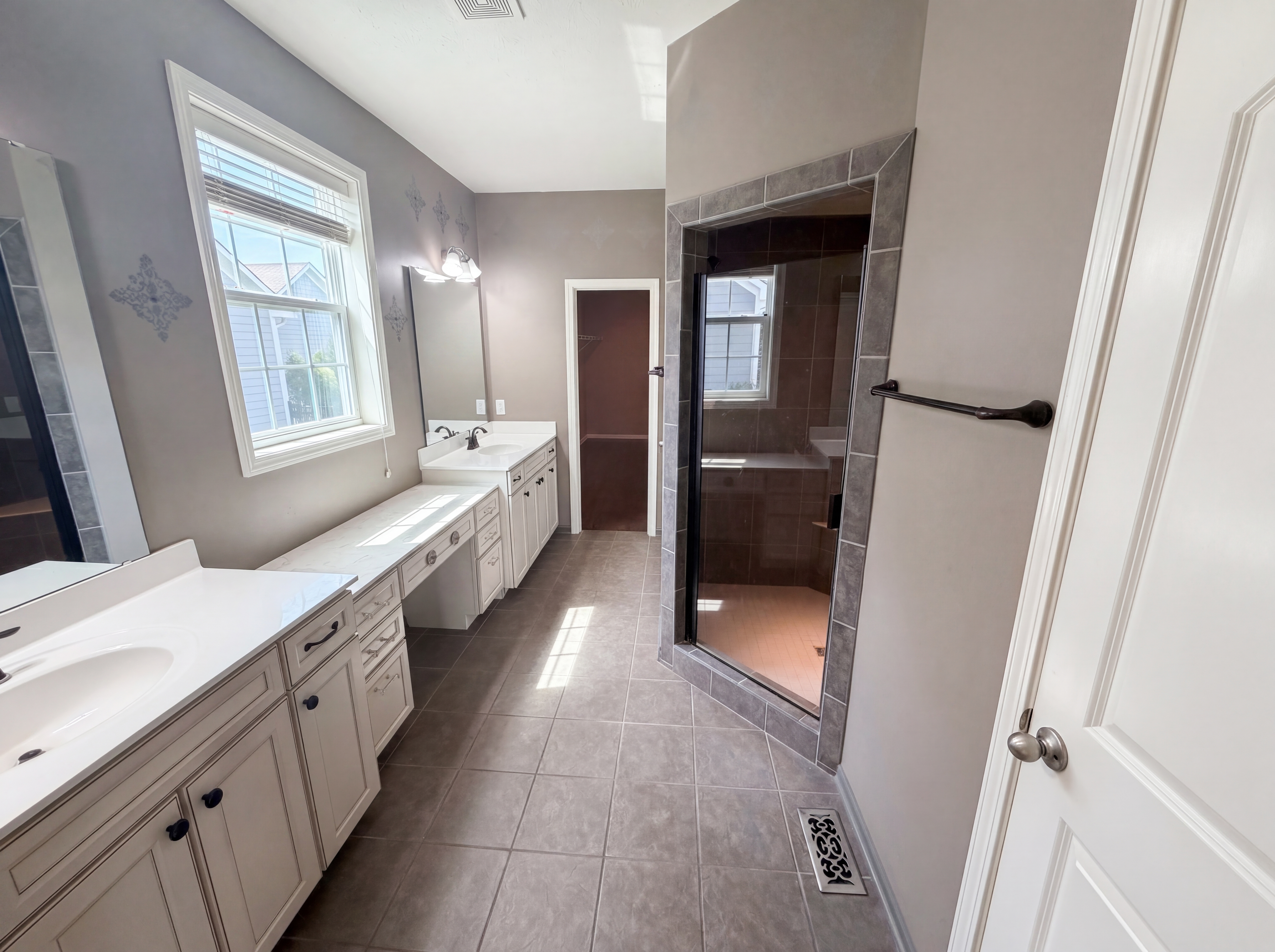 Photo 23 of 39 of 15087 Carrick Rd, Noblesville, IN