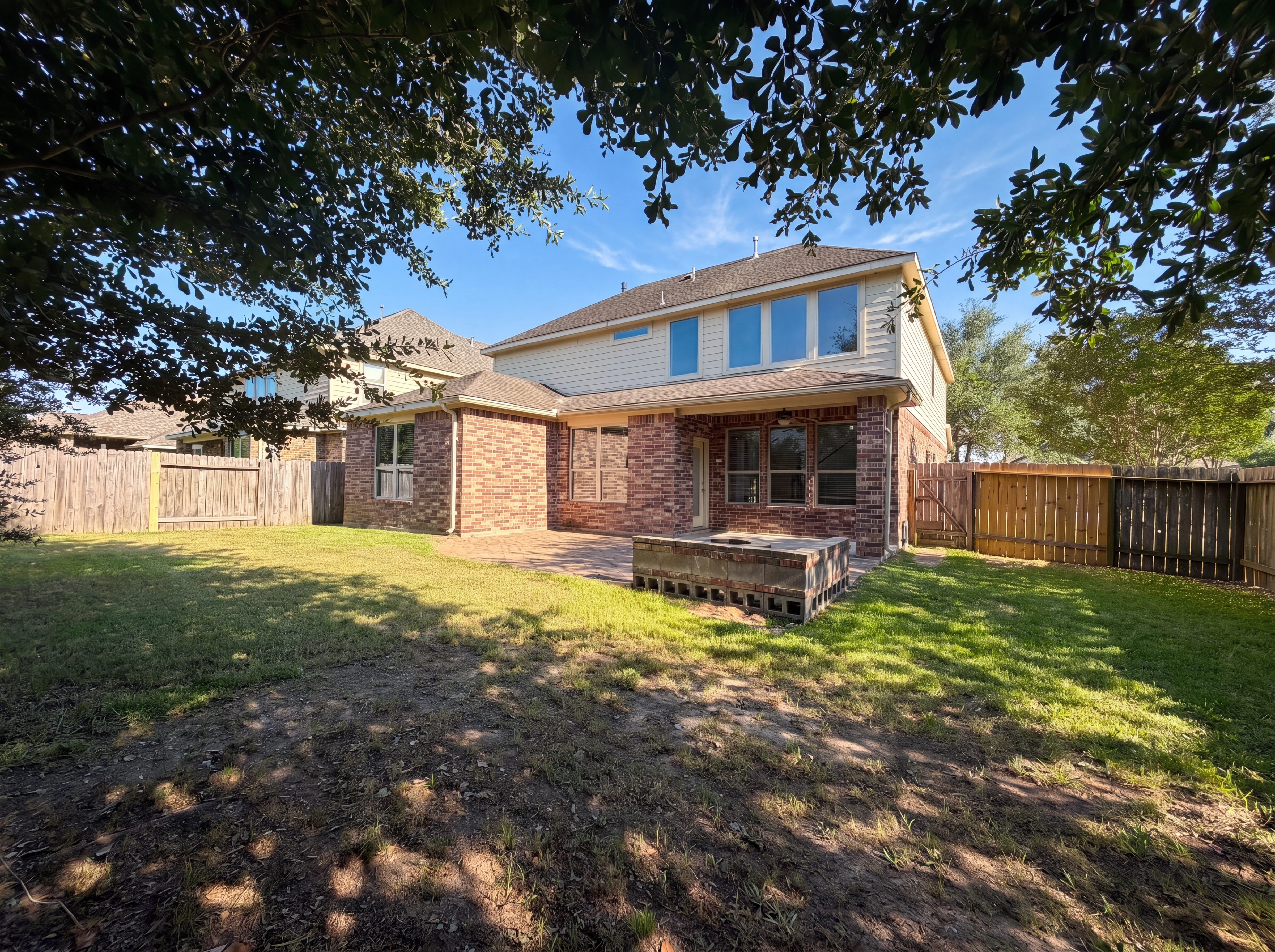 Photo 5 of 22 of 26842 Trinity Trl, Cypress, TX